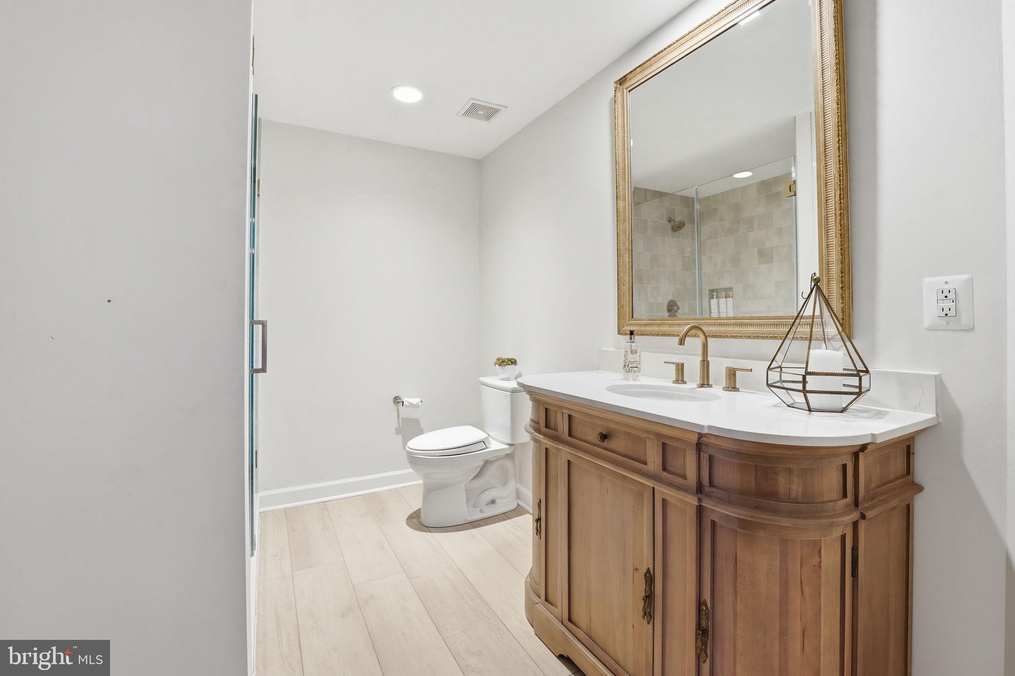 LENAH RUN - Residential