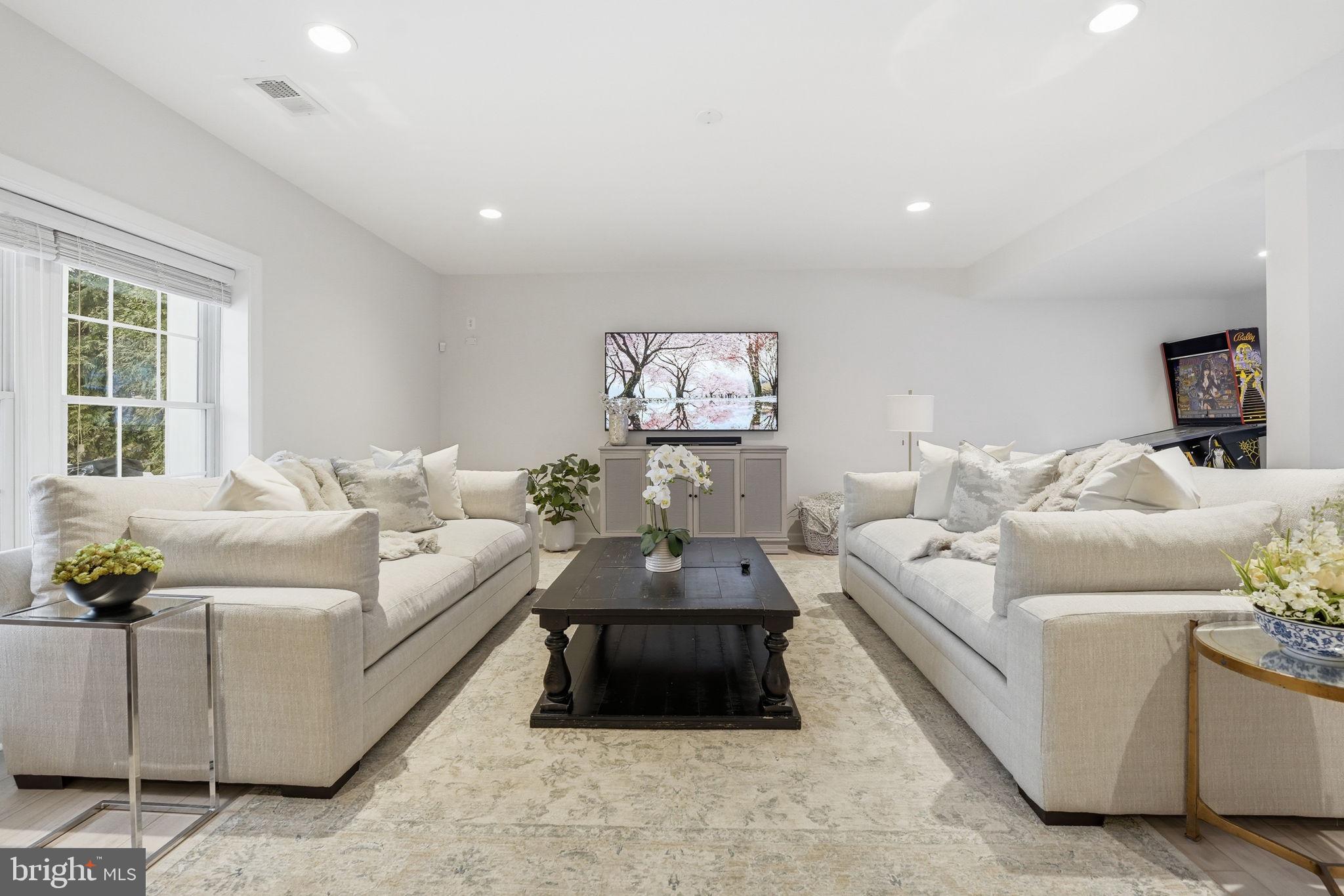 LENAH RUN - Residential