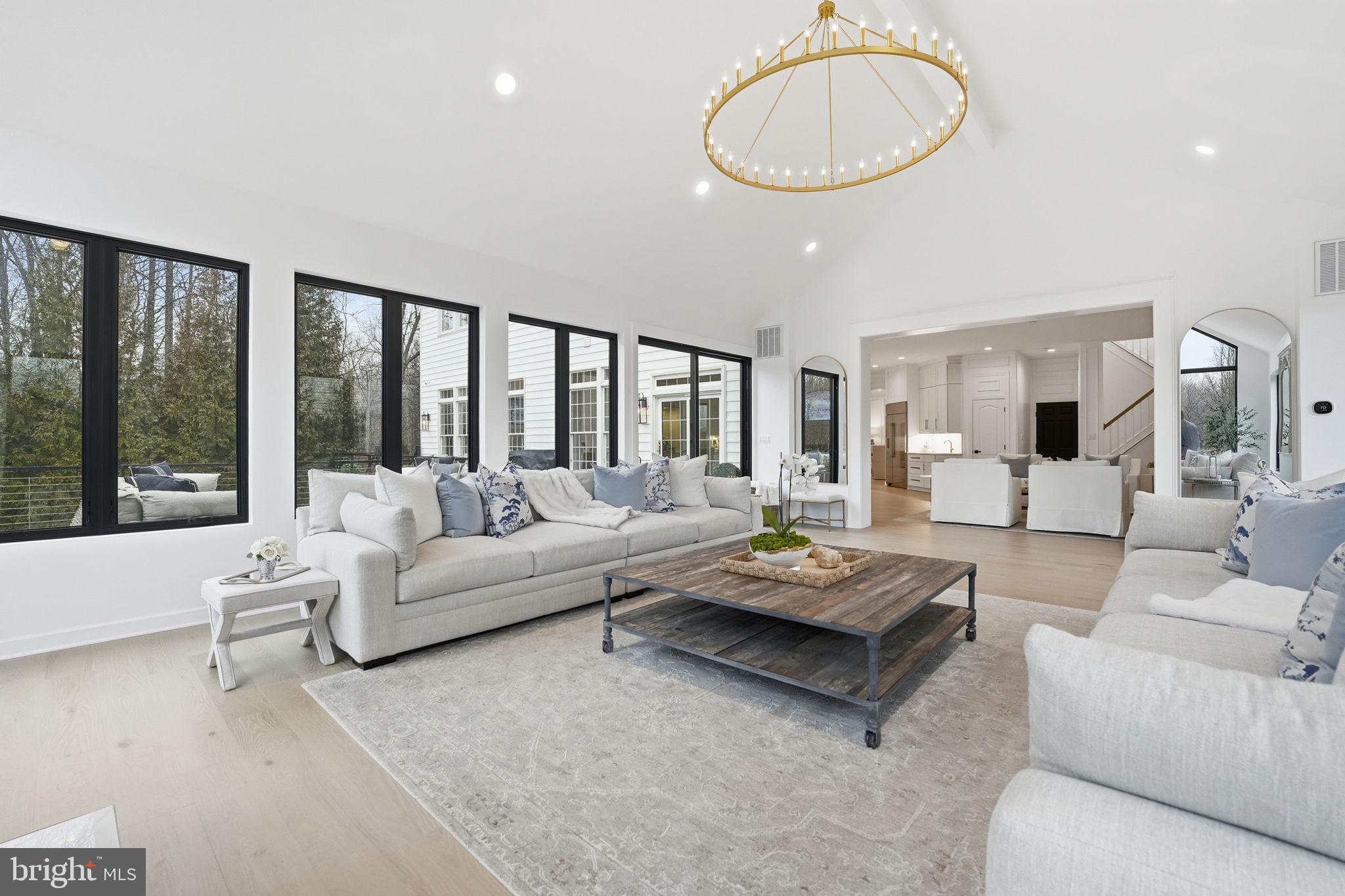 LENAH RUN - Residential