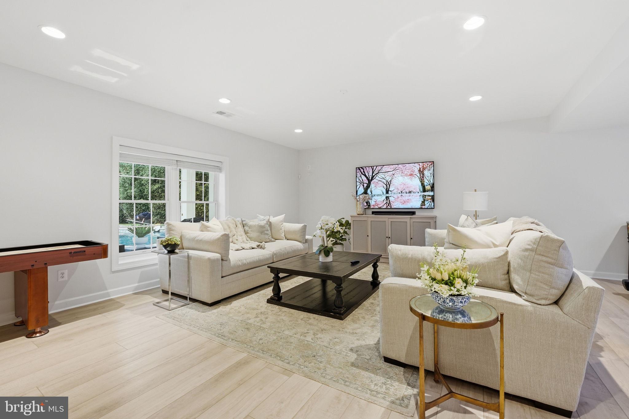 LENAH RUN - Residential