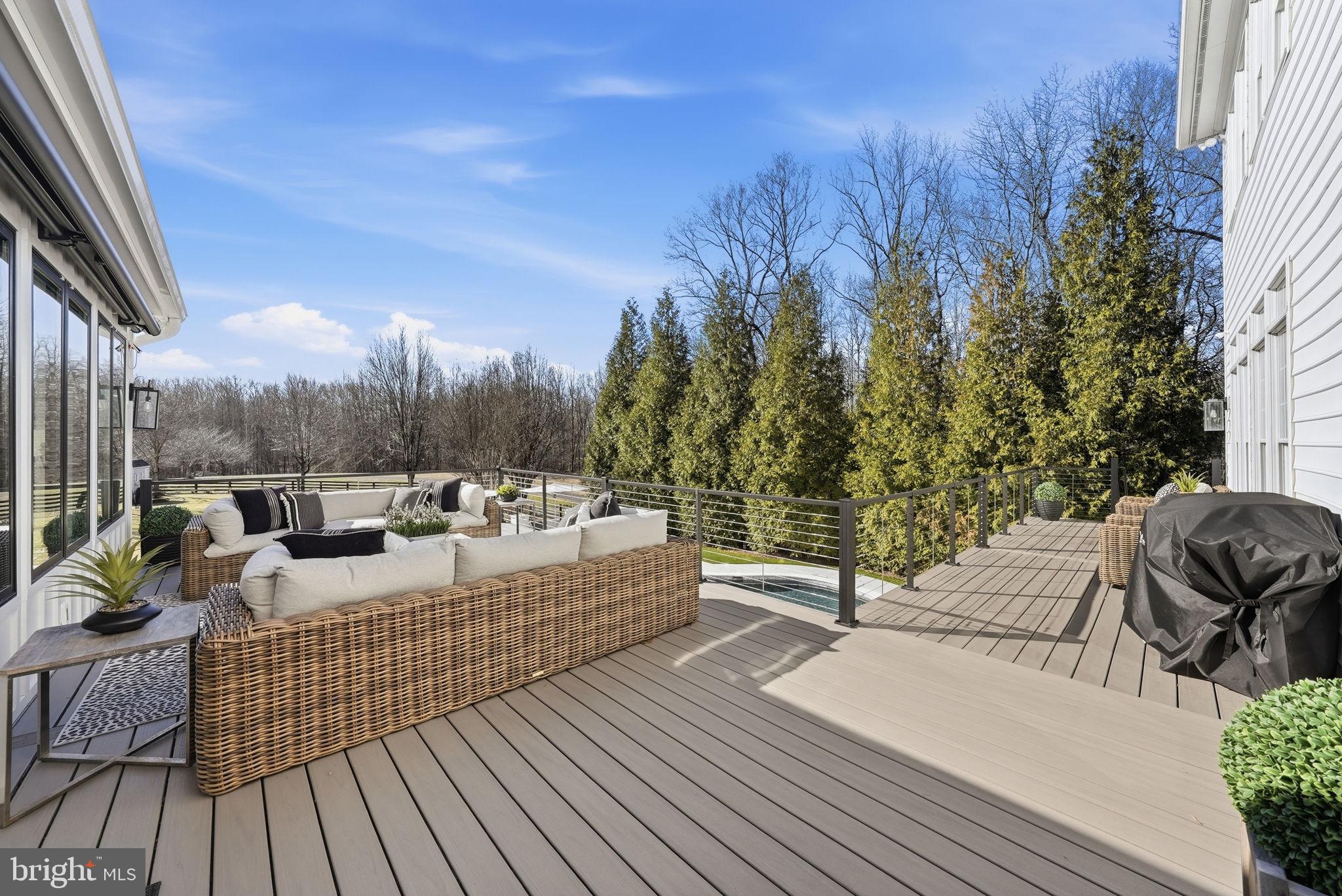 LENAH RUN - Residential