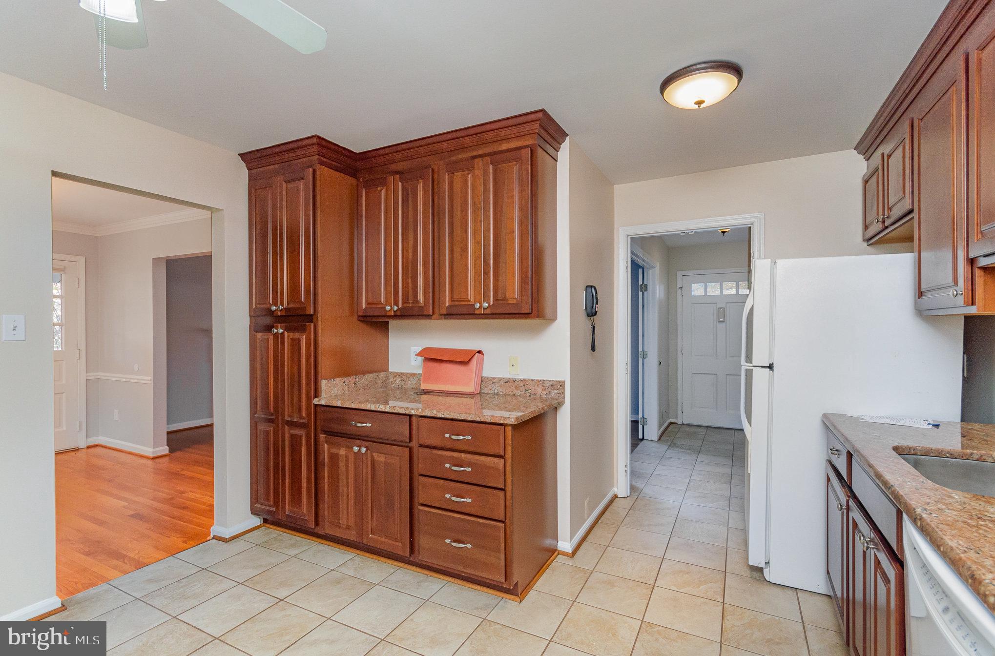 HAYFIELD FARM - Residential Lease