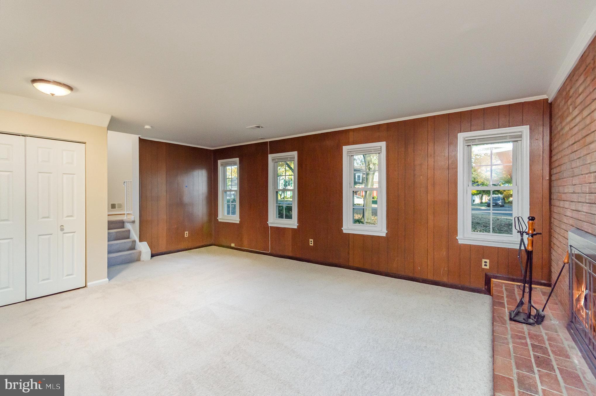 HAYFIELD FARM - Residential Lease