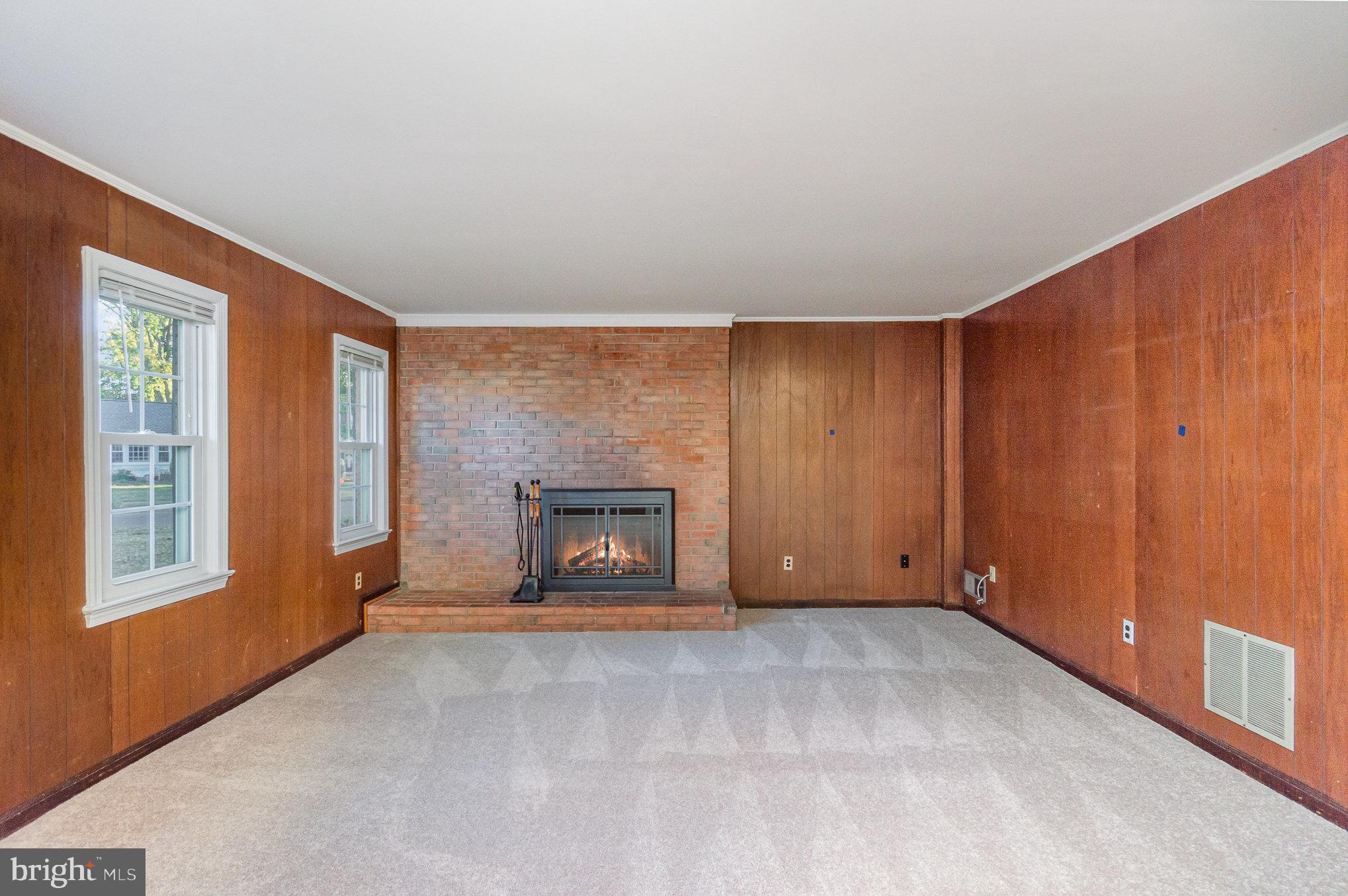 HAYFIELD FARM - Residential Lease