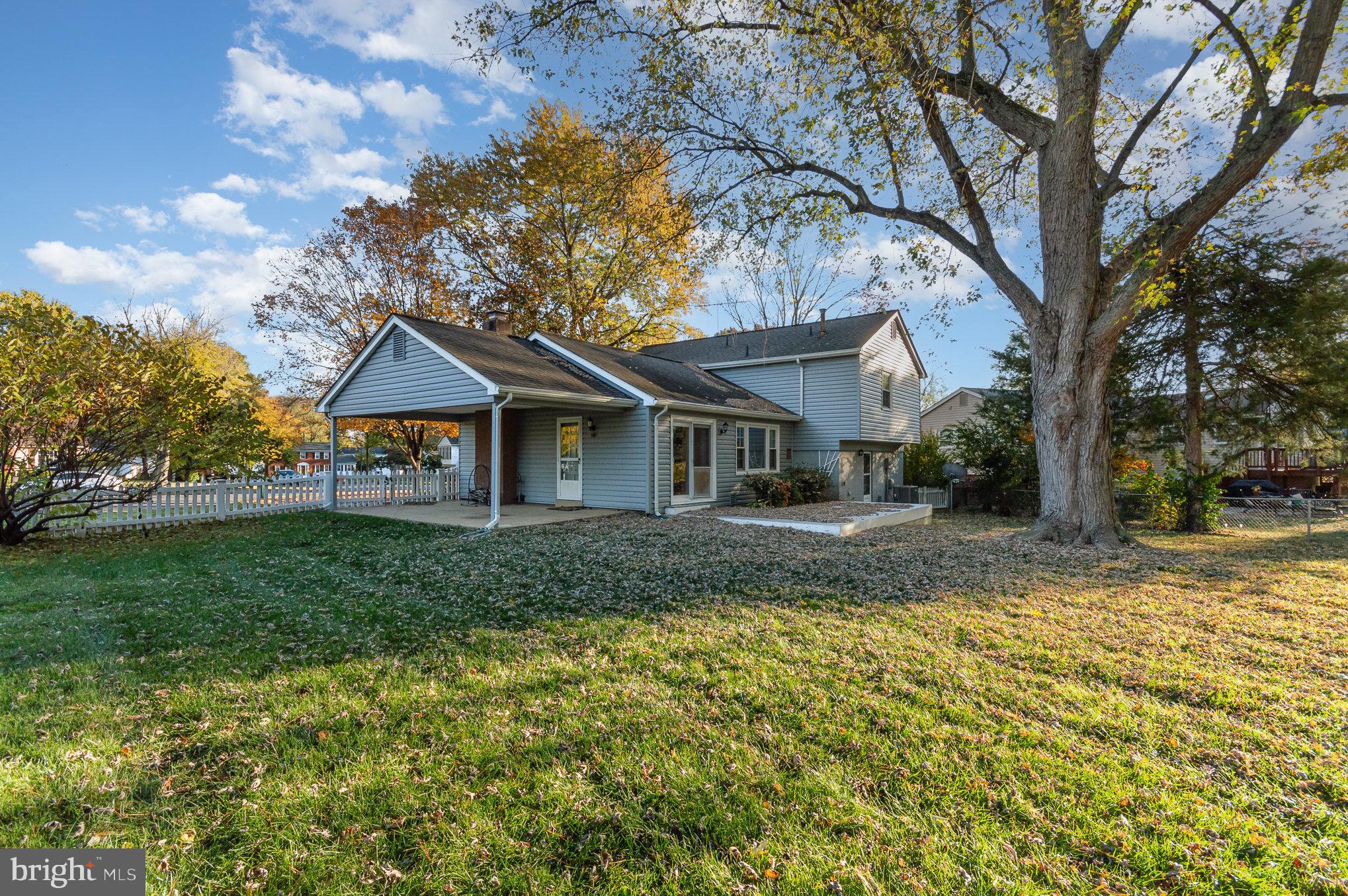 HAYFIELD FARM - Residential Lease