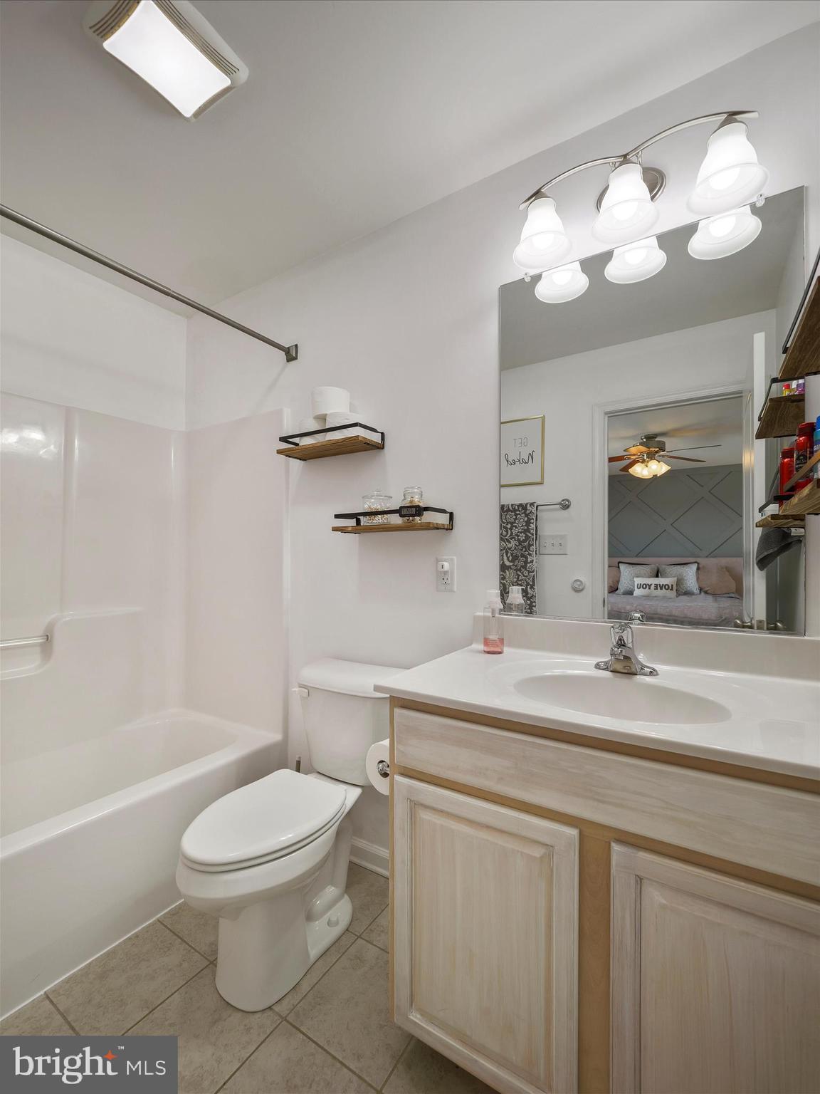 HERITAGE HILLS - Residential