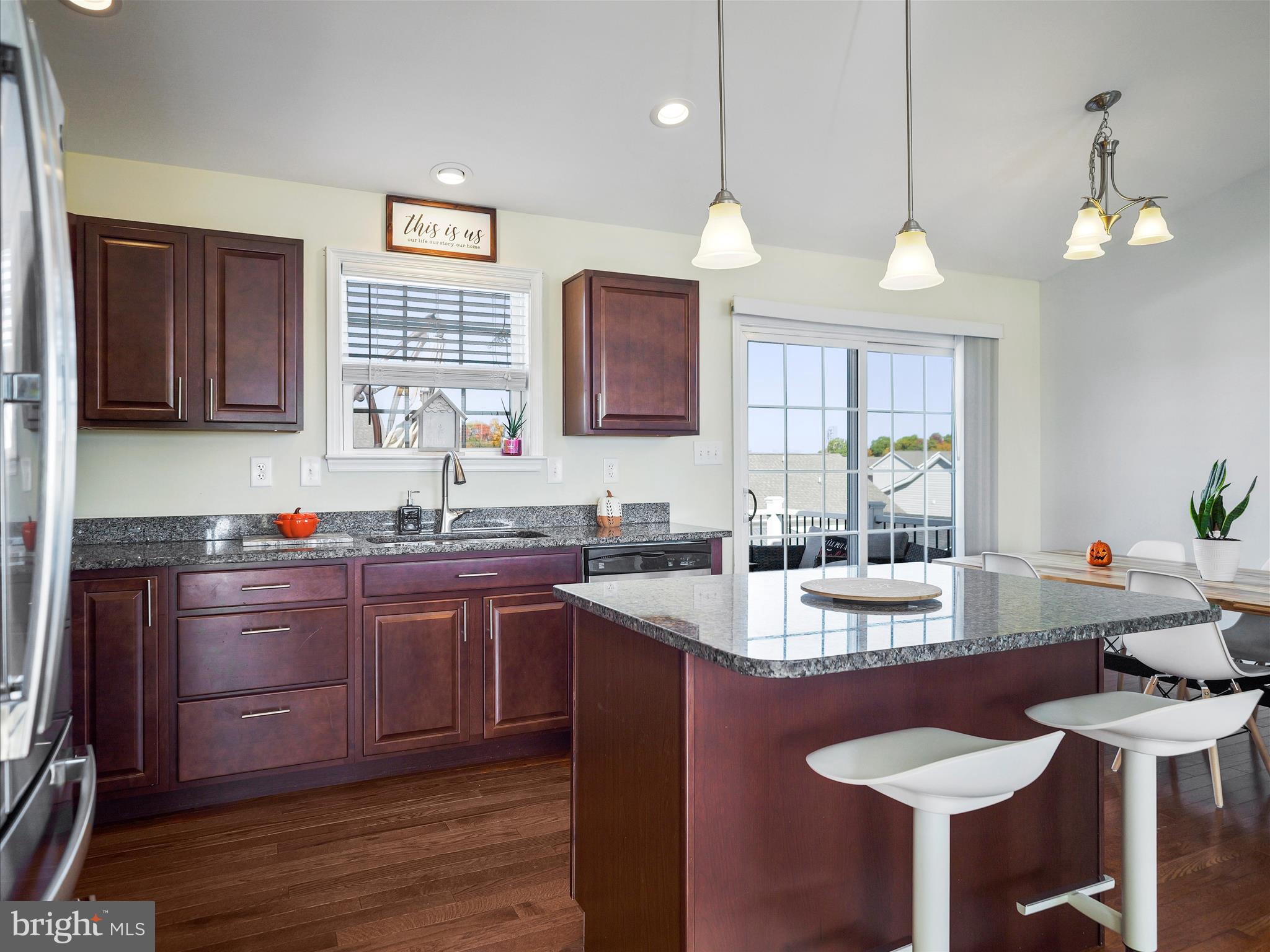 HERITAGE HILLS - Residential