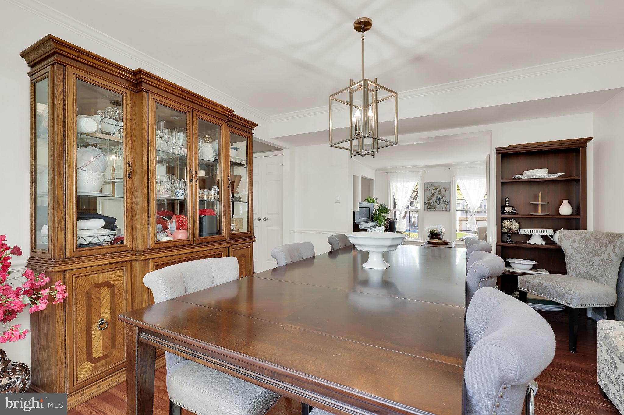 GUNNERS LAKE VILLAGE - Residential