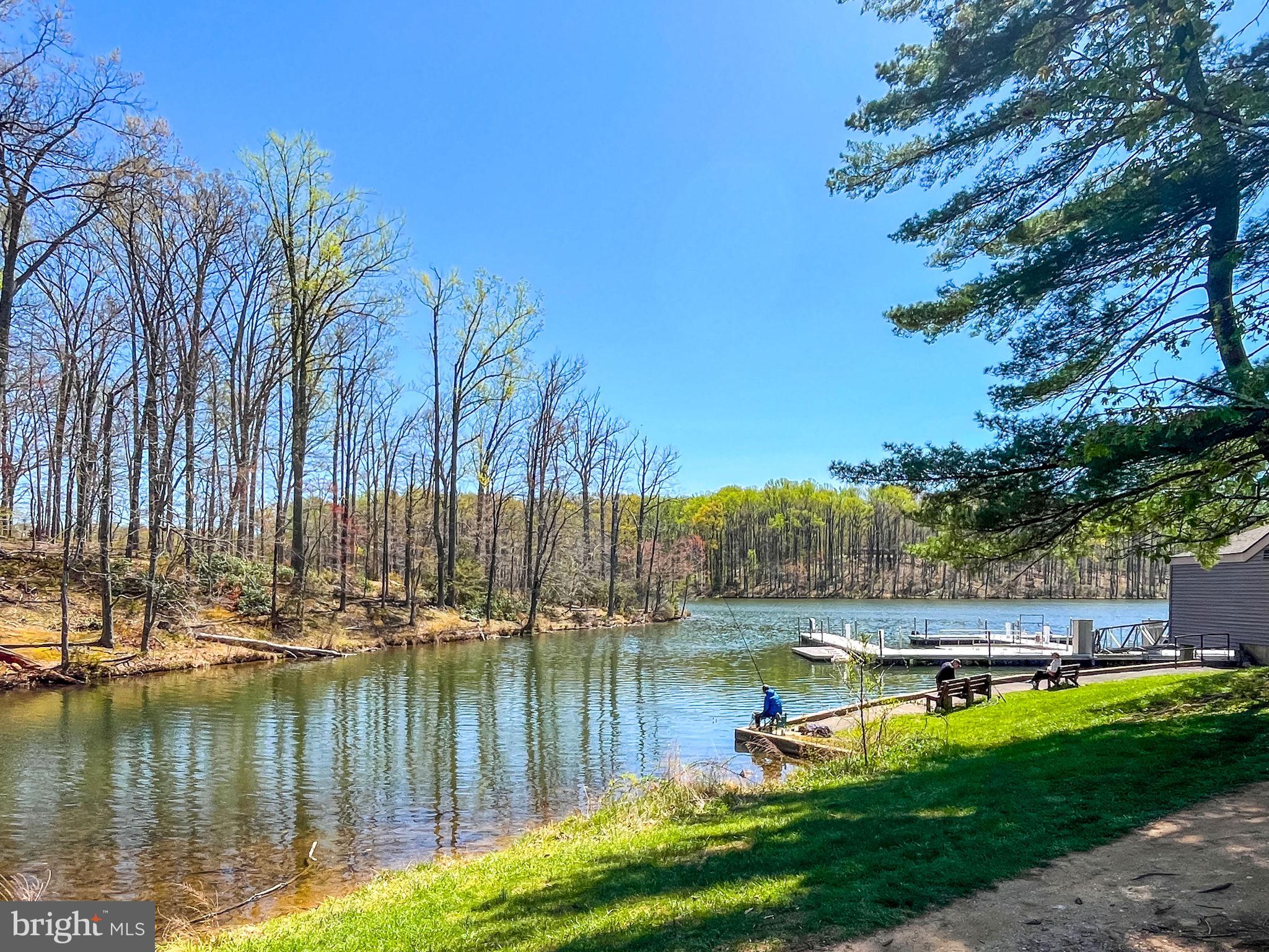GUNNERS LAKE VILLAGE - Residential