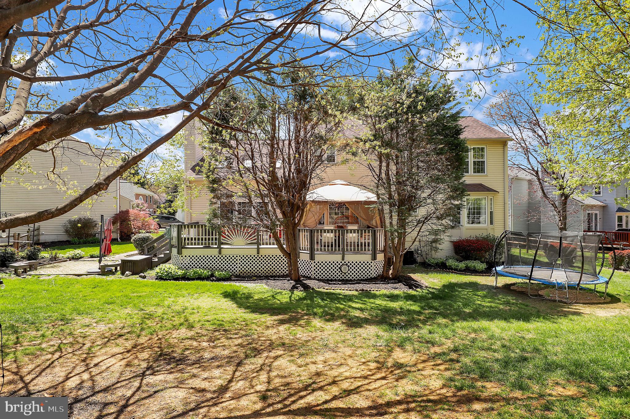 GUNNERS LAKE VILLAGE - Residential