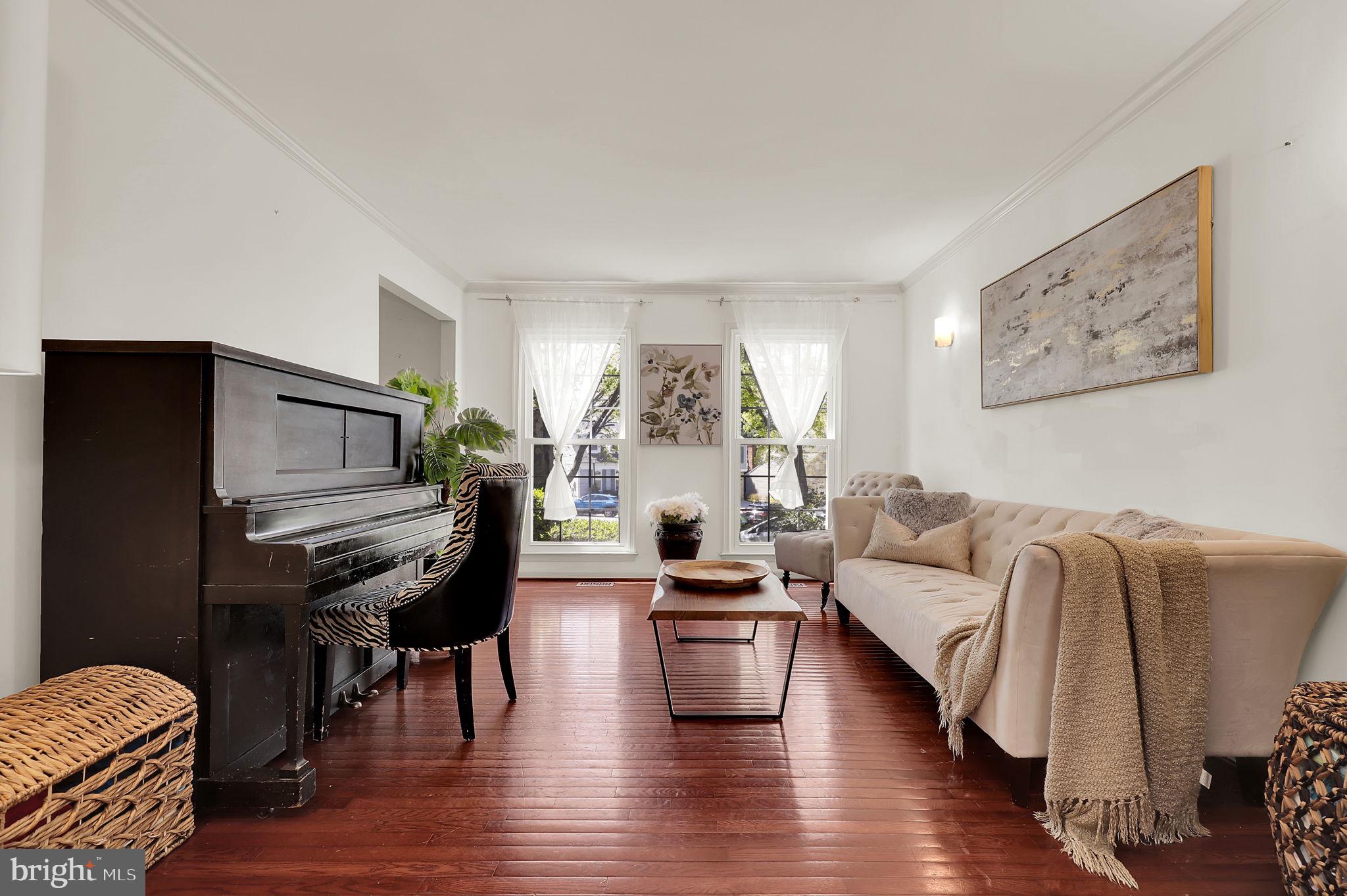 GUNNERS LAKE VILLAGE - Residential