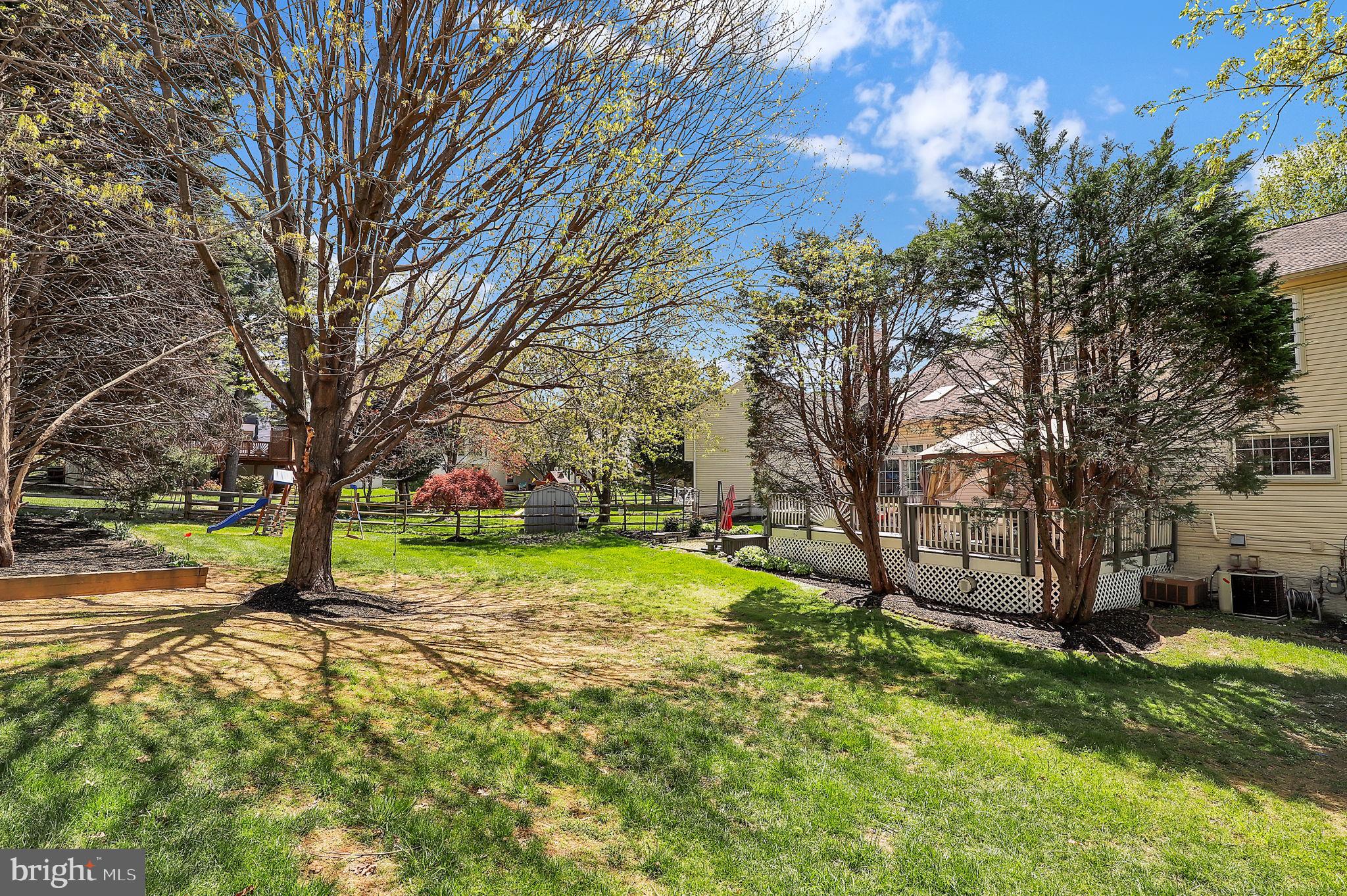 GUNNERS LAKE VILLAGE - Residential