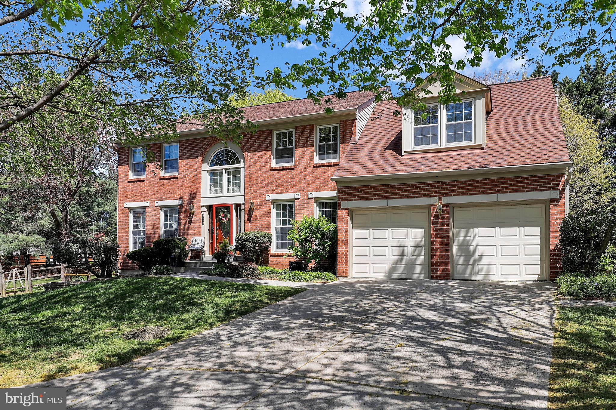 GUNNERS LAKE VILLAGE - Residential