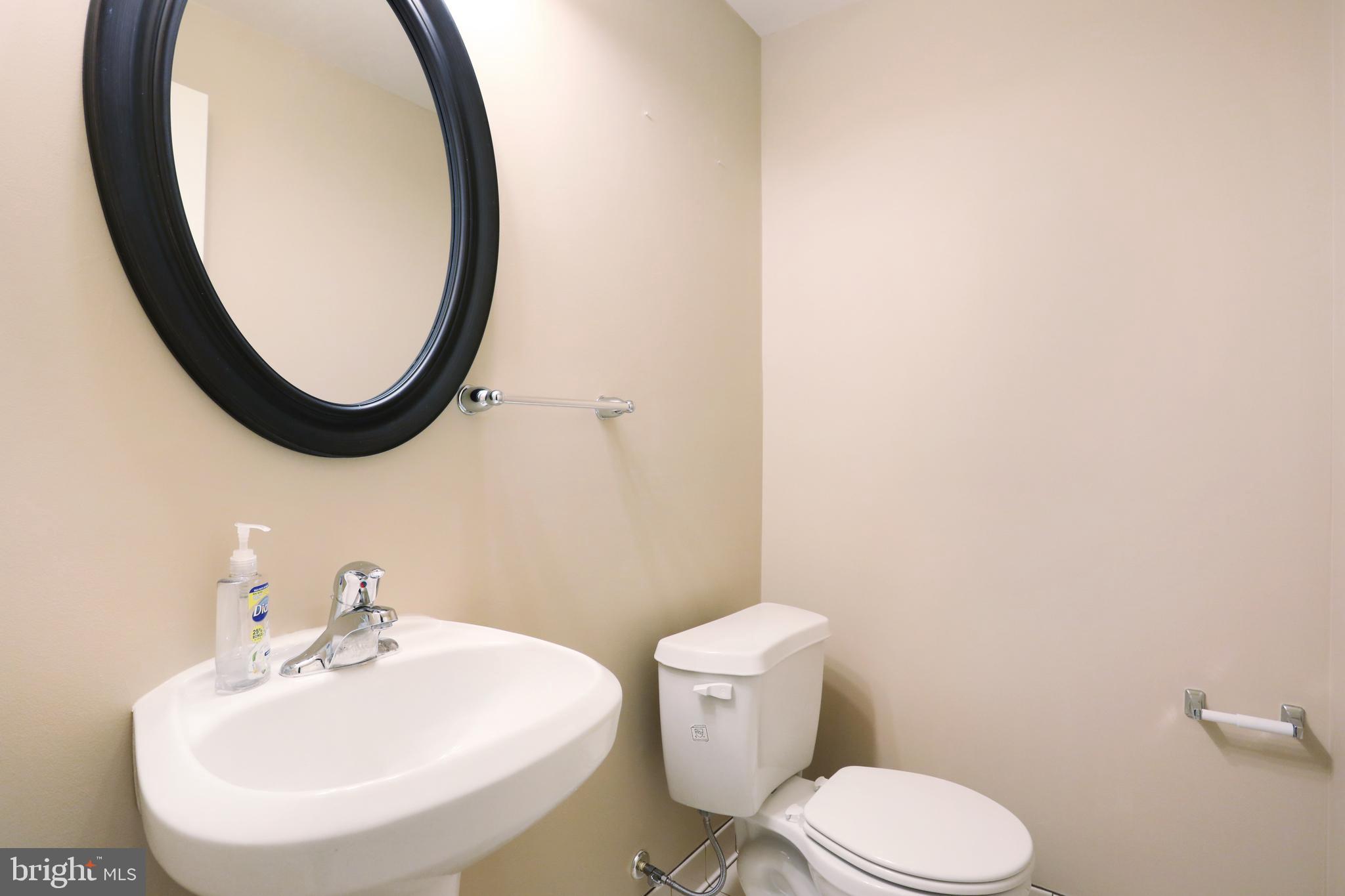 LAKELAND PLACE - Residential