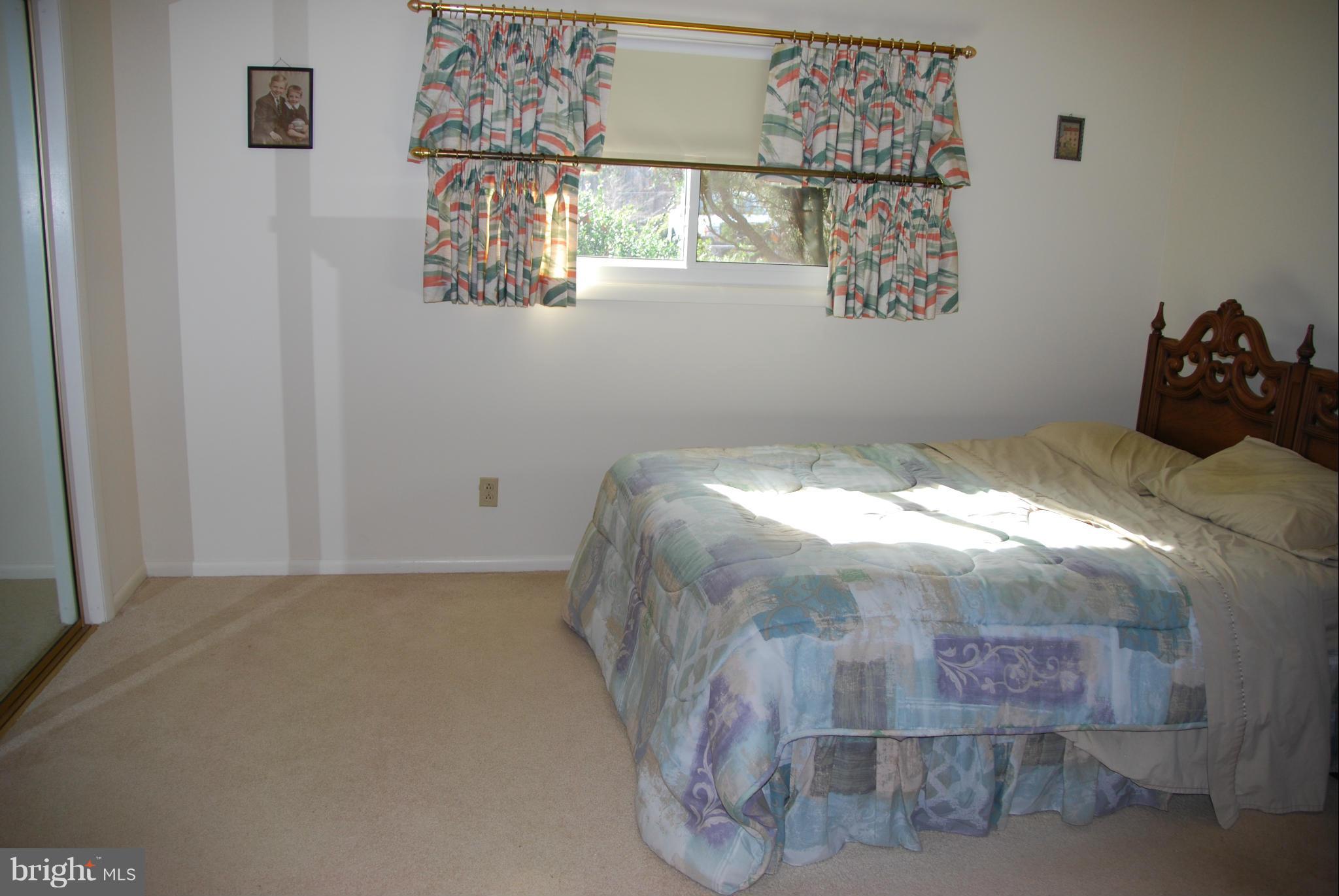 BROKEN HILLS - Residential