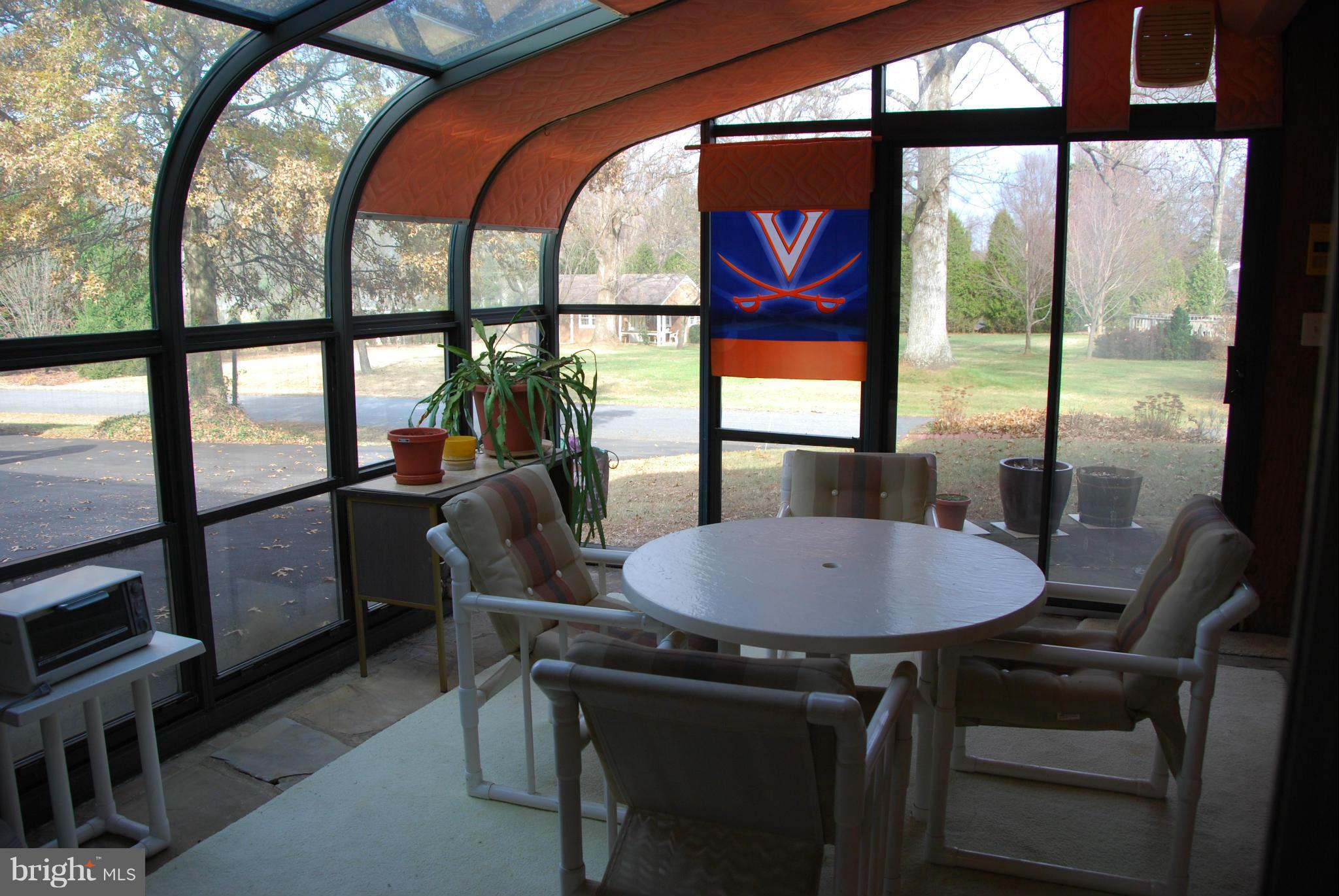 BROKEN HILLS - Residential