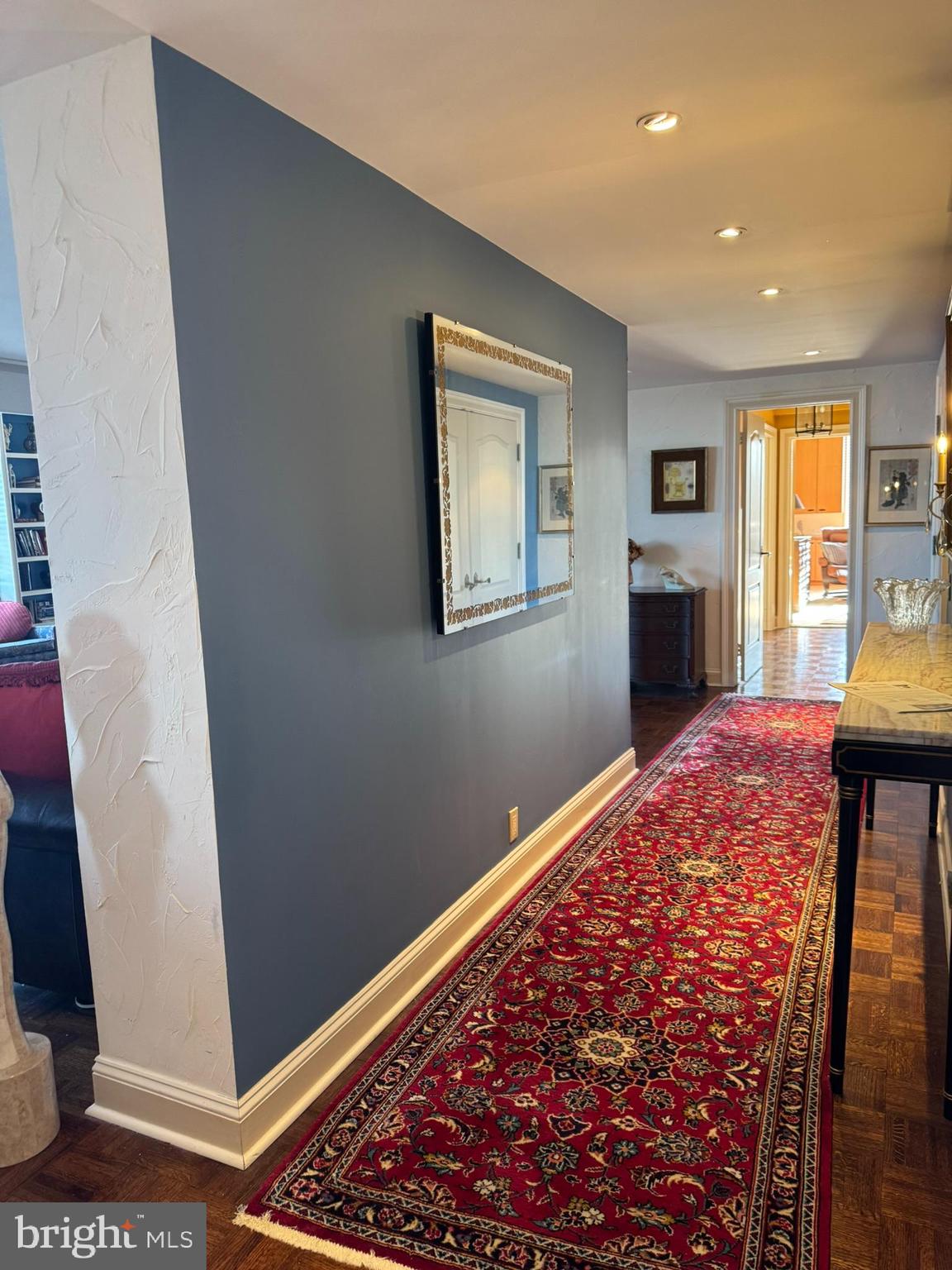 PRESIDENTIAL ESTS - Residential