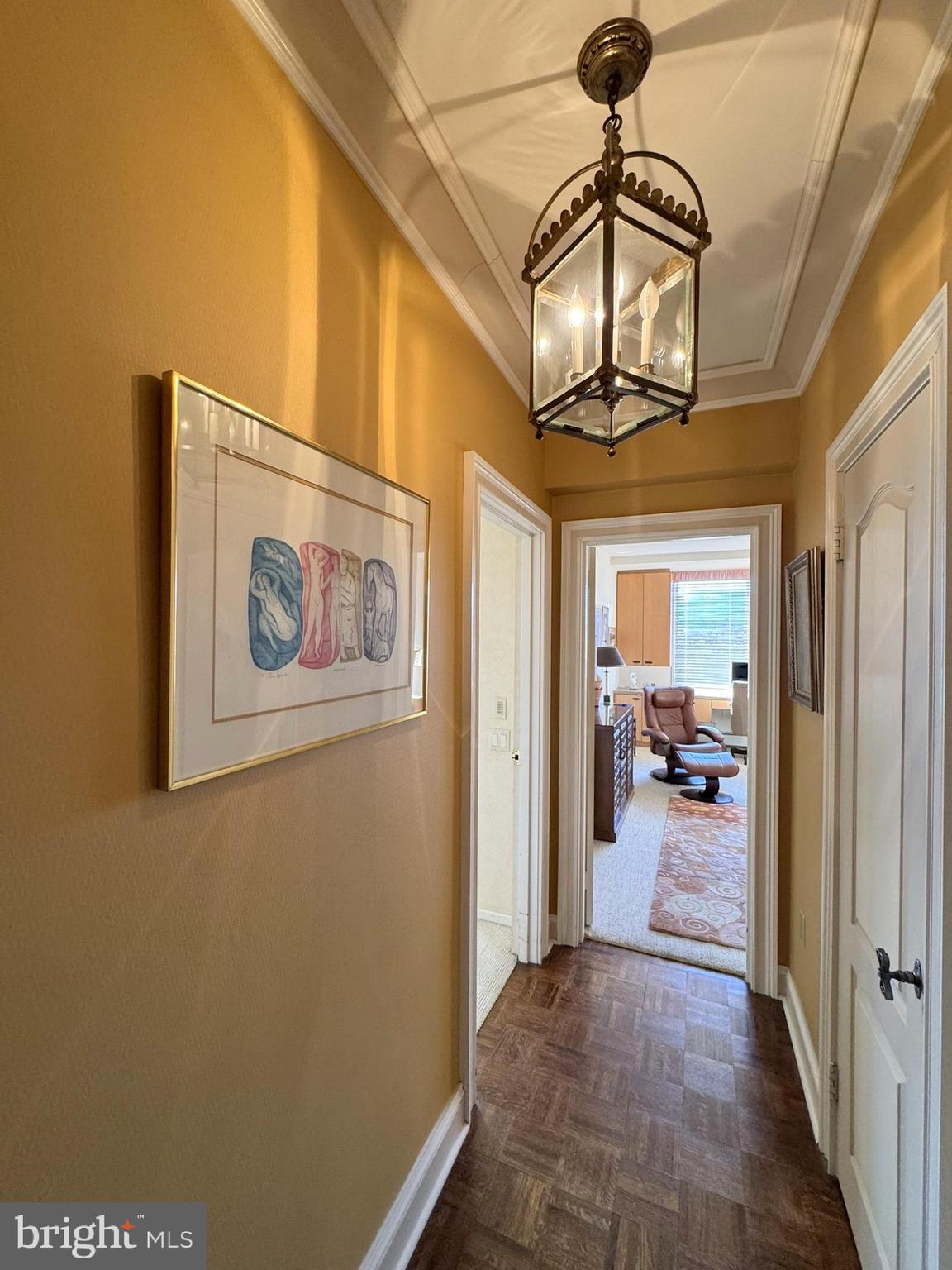 PRESIDENTIAL ESTS - Residential