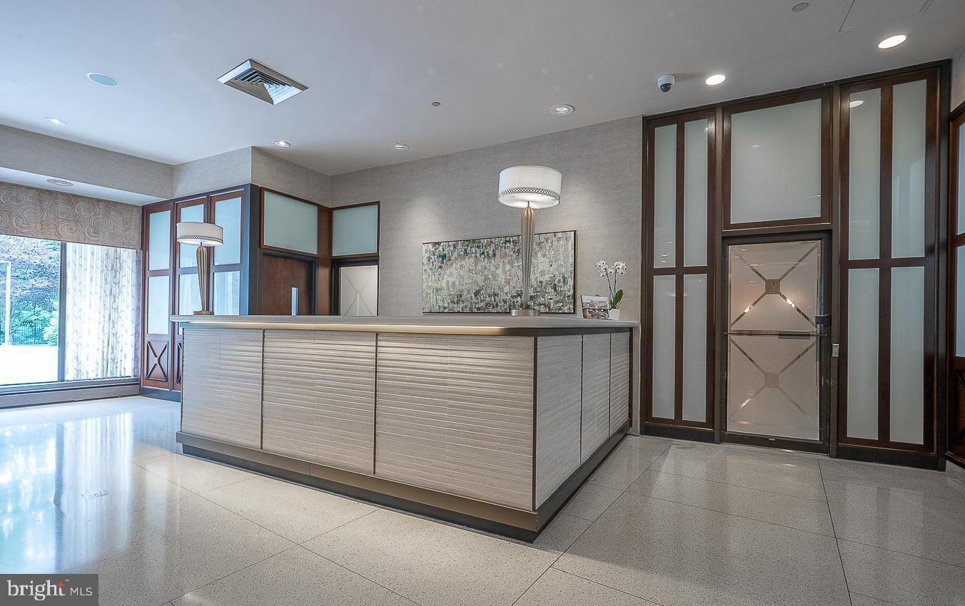 191 PRESIDENTIAL BOULEVARD R-816