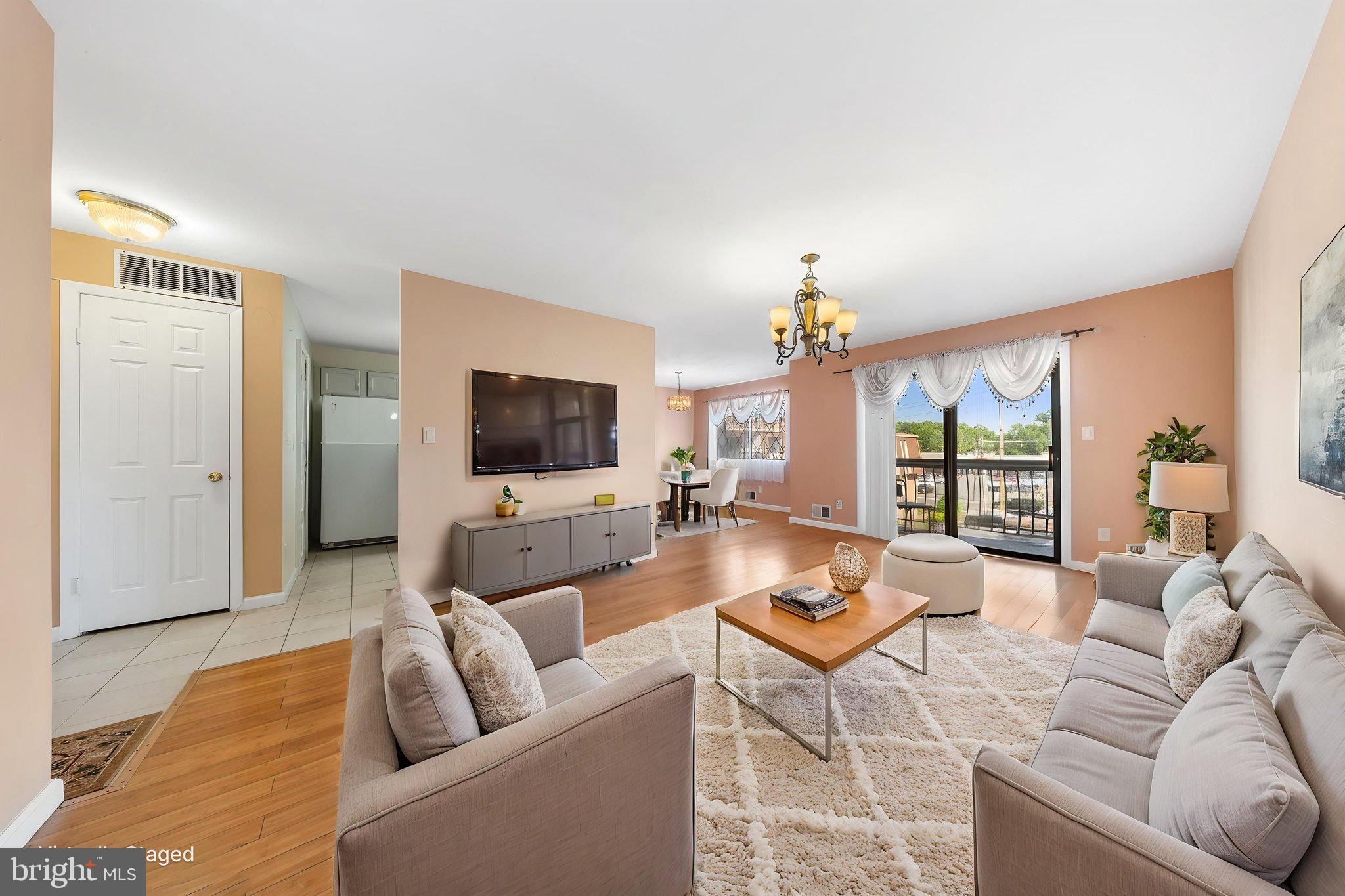 1190 W ST GEORGES AVENUE C43