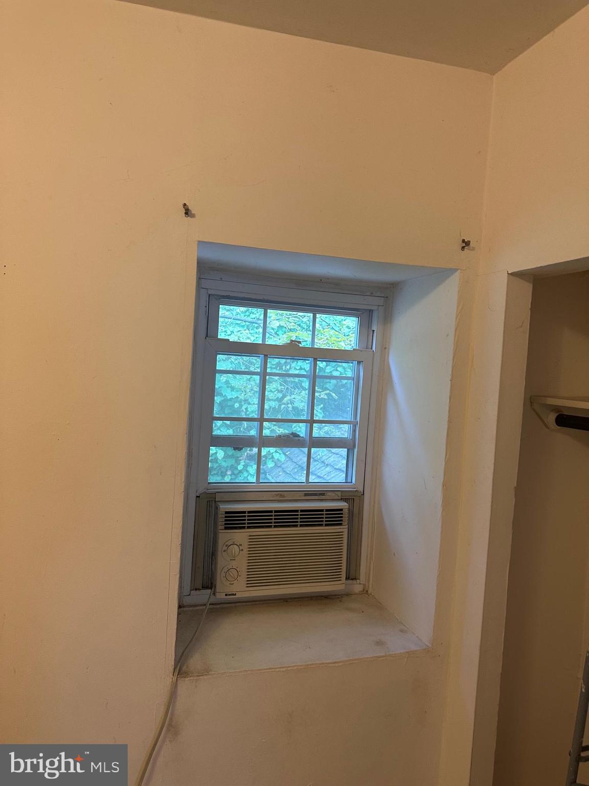 HAMPDEN HISTORIC DISTRICT - Residential