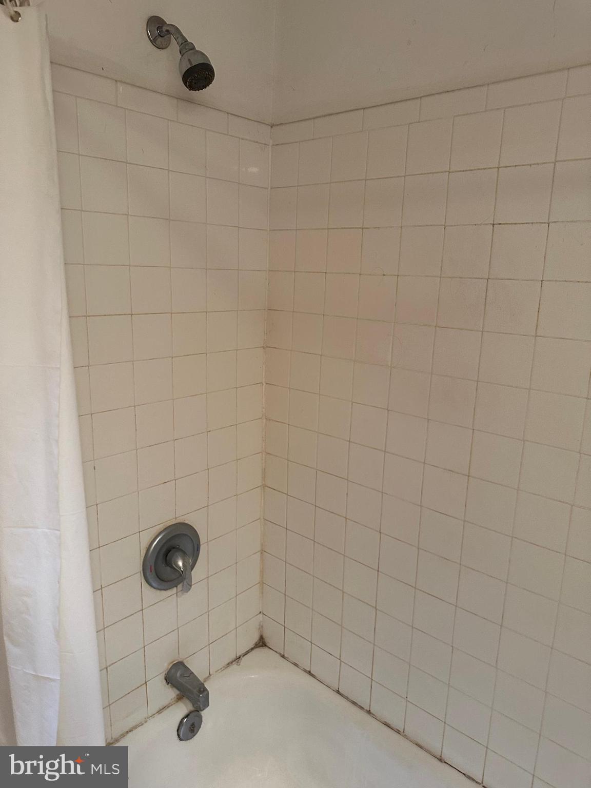 HAMPDEN HISTORIC DISTRICT - Residential