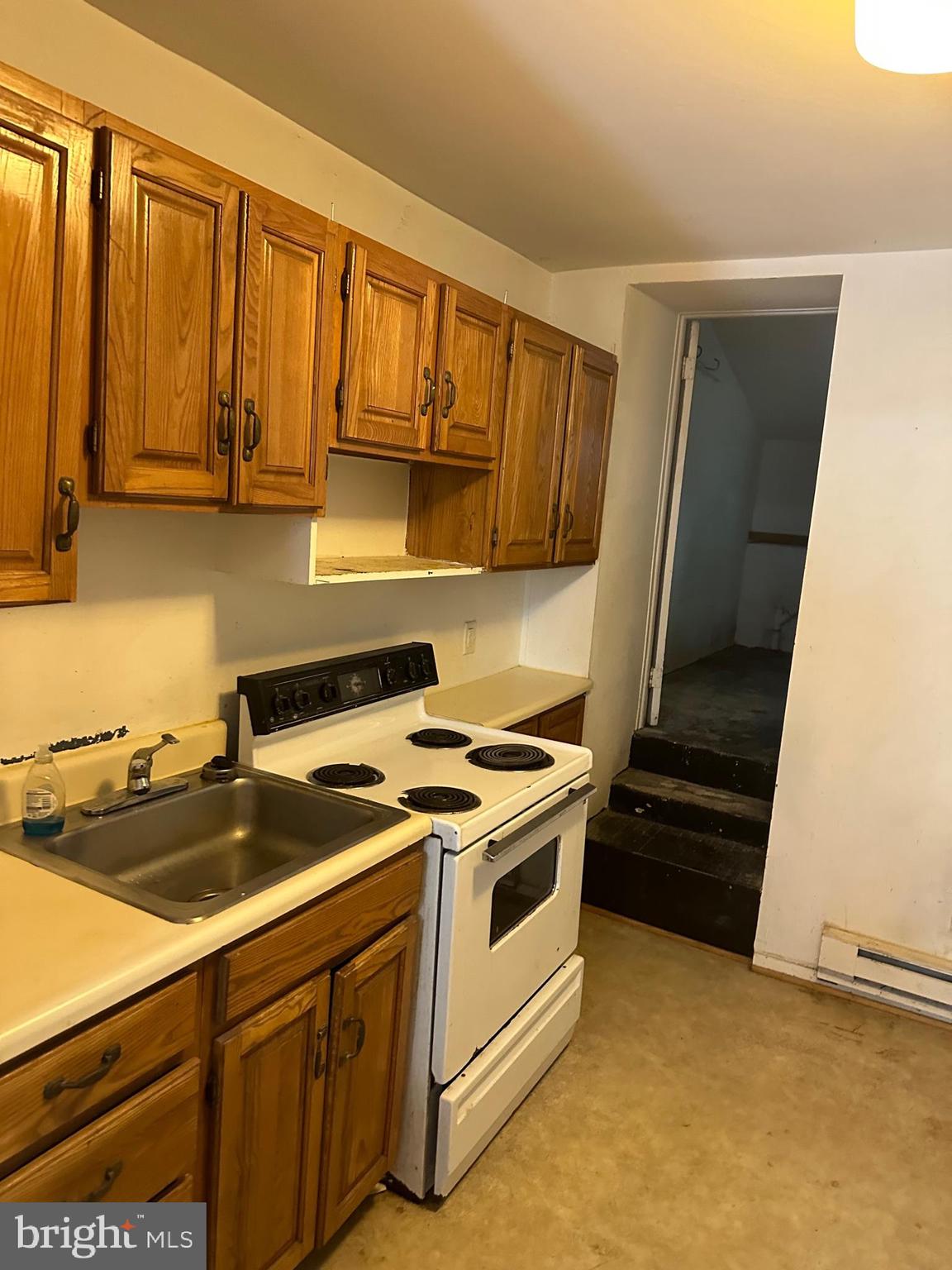 HAMPDEN HISTORIC DISTRICT - Residential