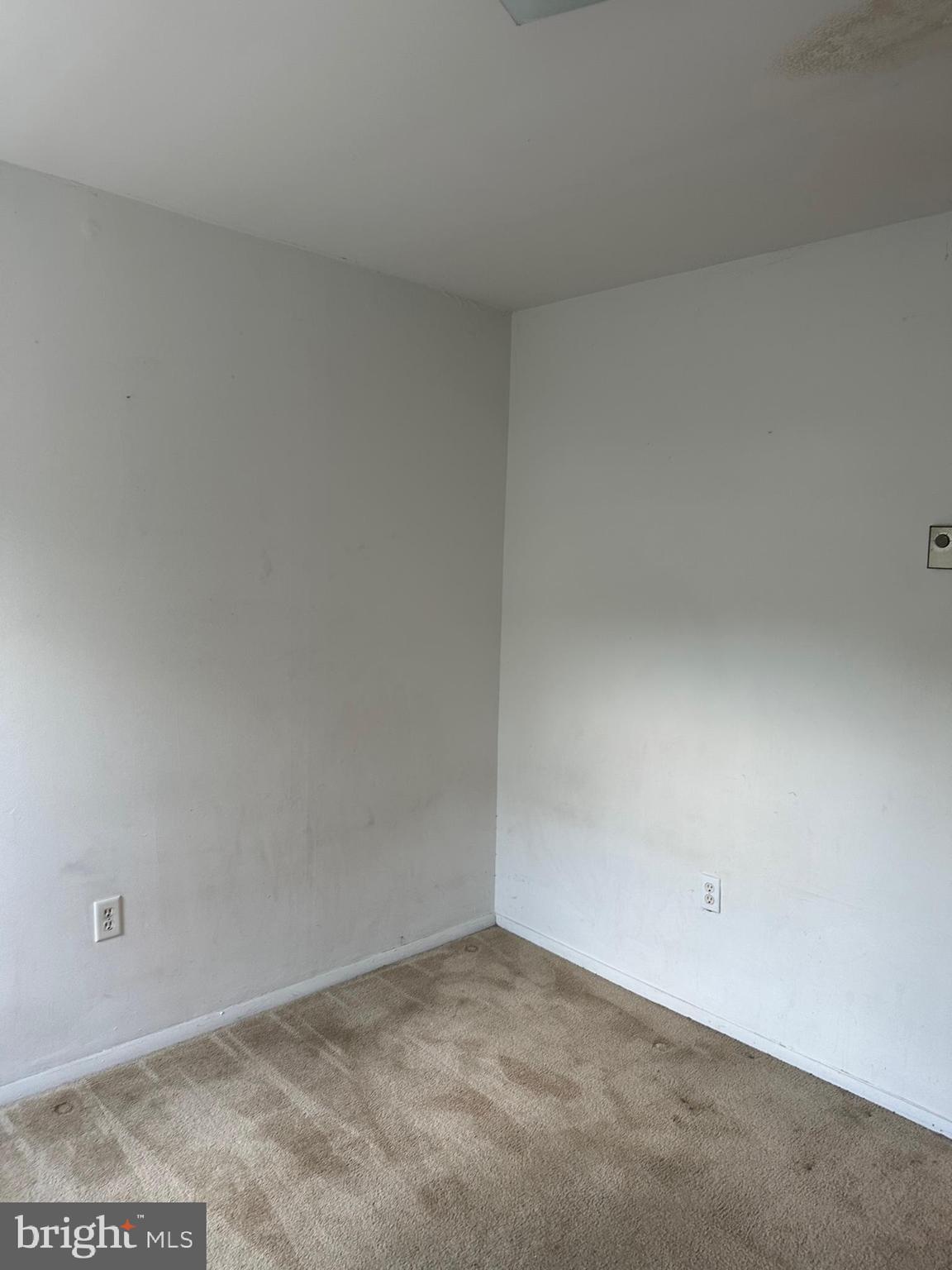 HAMPDEN HISTORIC DISTRICT - Residential