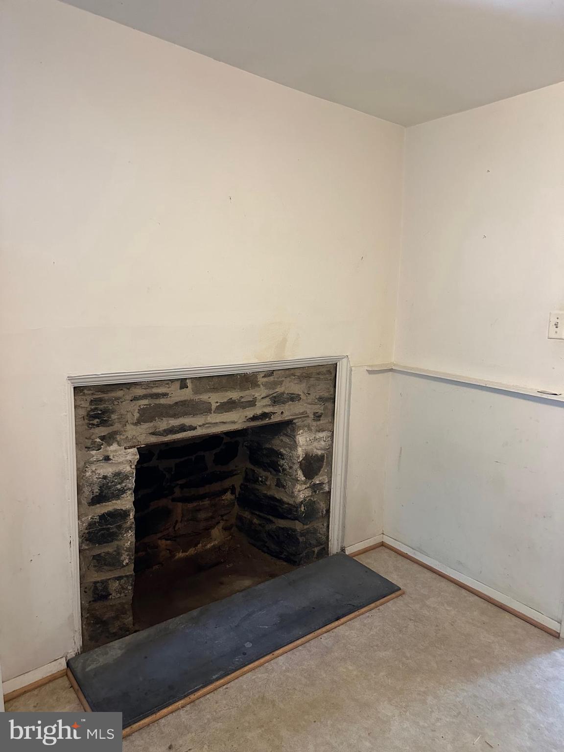 HAMPDEN HISTORIC DISTRICT - Residential