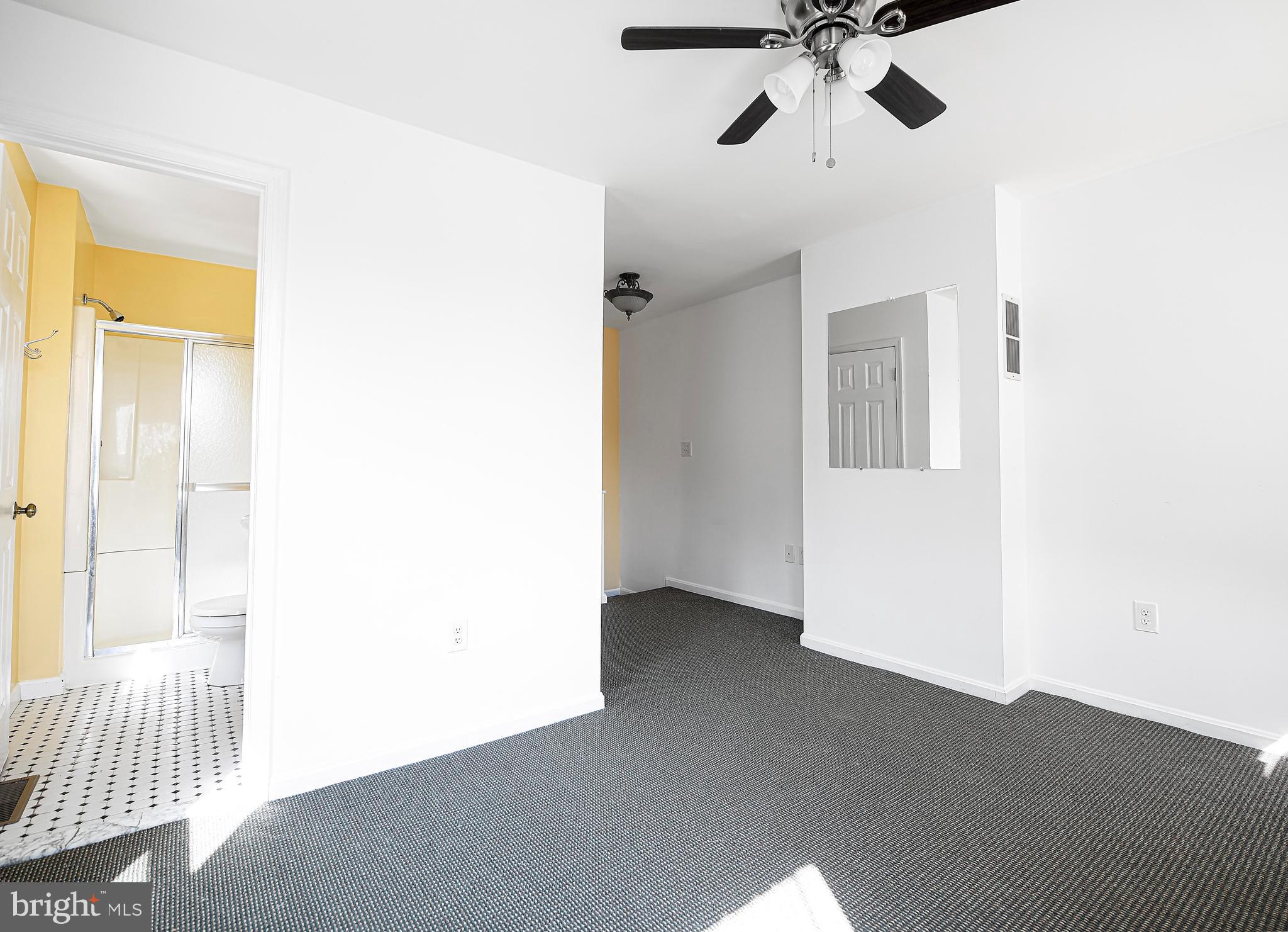 LITTLE ITALY - Residential