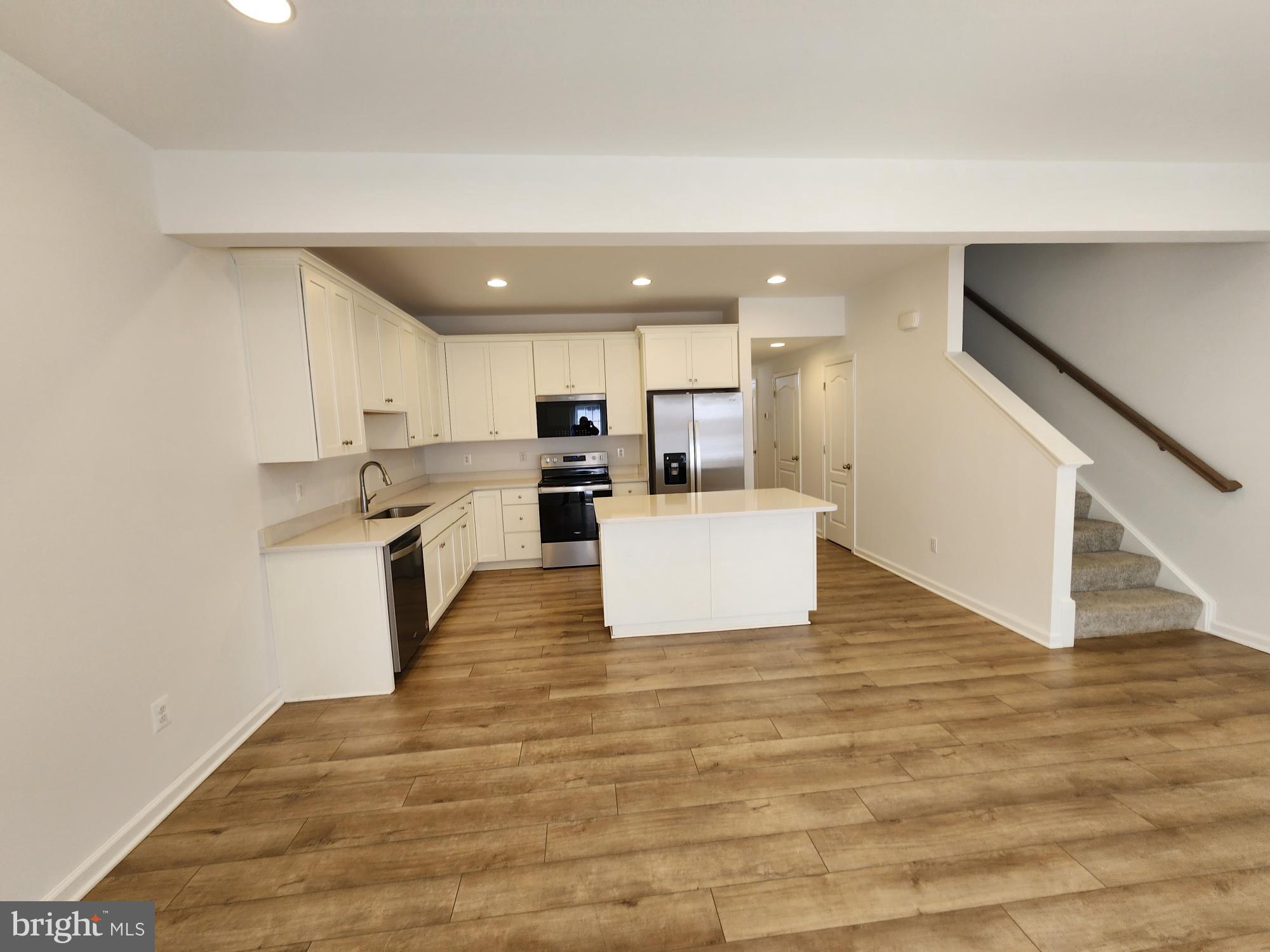 MARTINSBURG STATION - Residential Lease