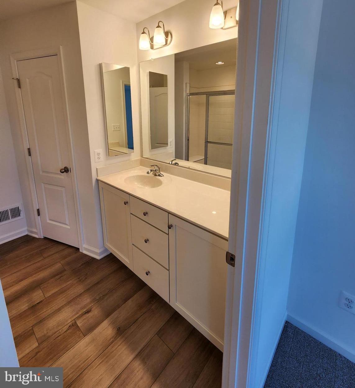 MARTINSBURG STATION - Residential Lease