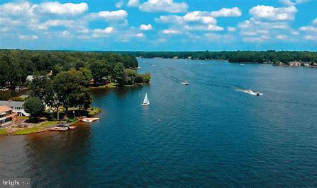 LAKE OF THE WOODS - Residential