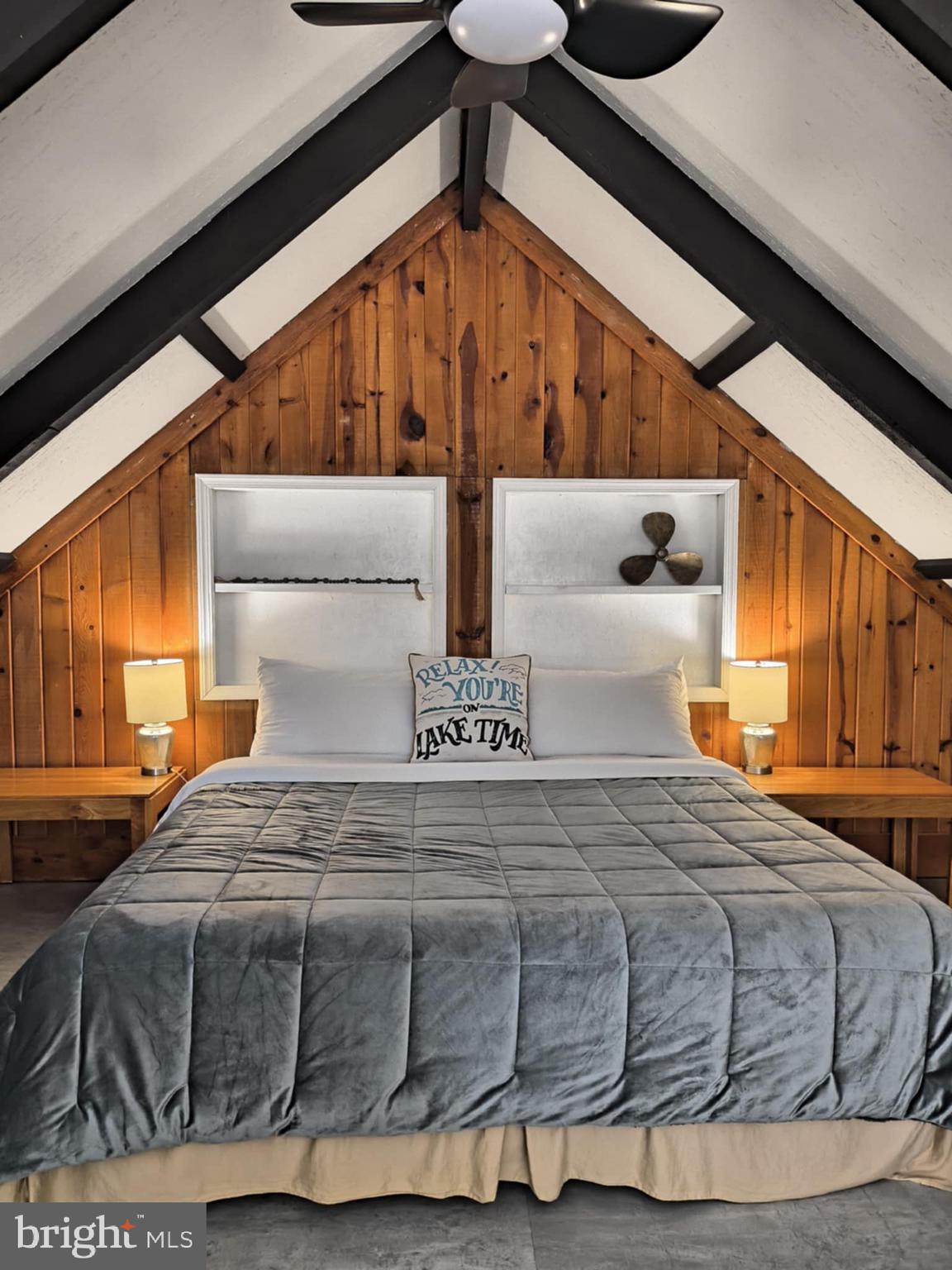 LAKE OF THE WOODS - Residential