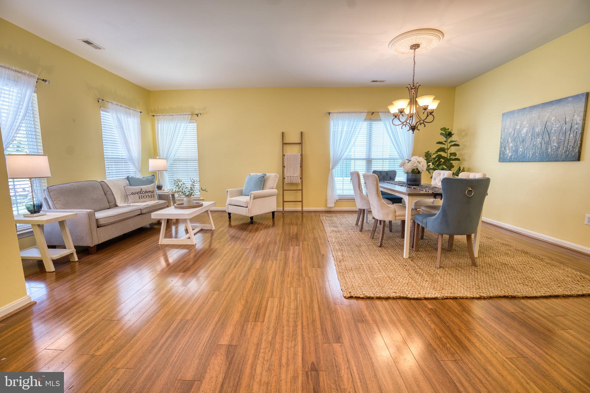 SYMPHONY VILLAGE AT CENTREVILLE - Residential