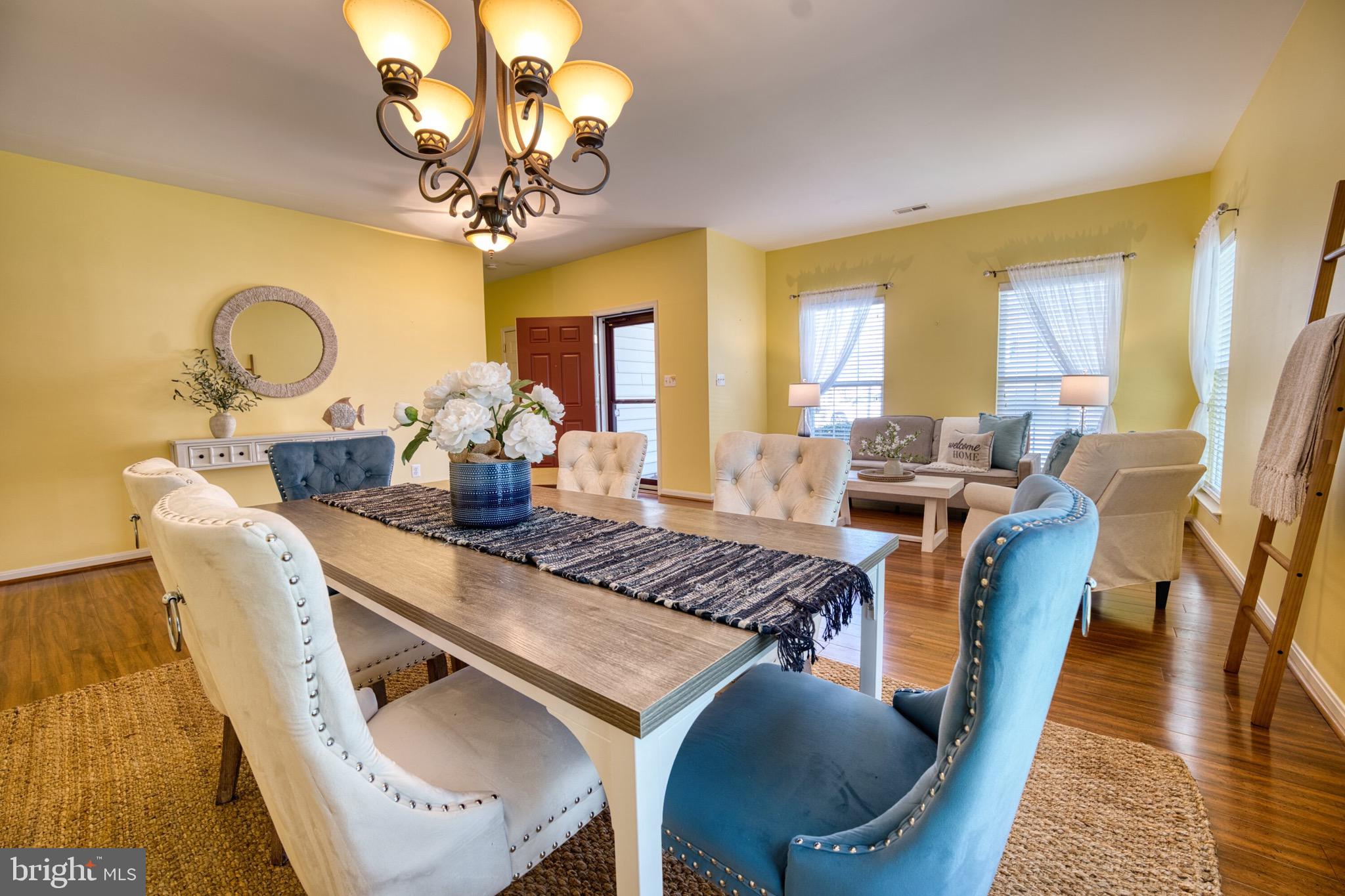 SYMPHONY VILLAGE AT CENTREVILLE - Residential