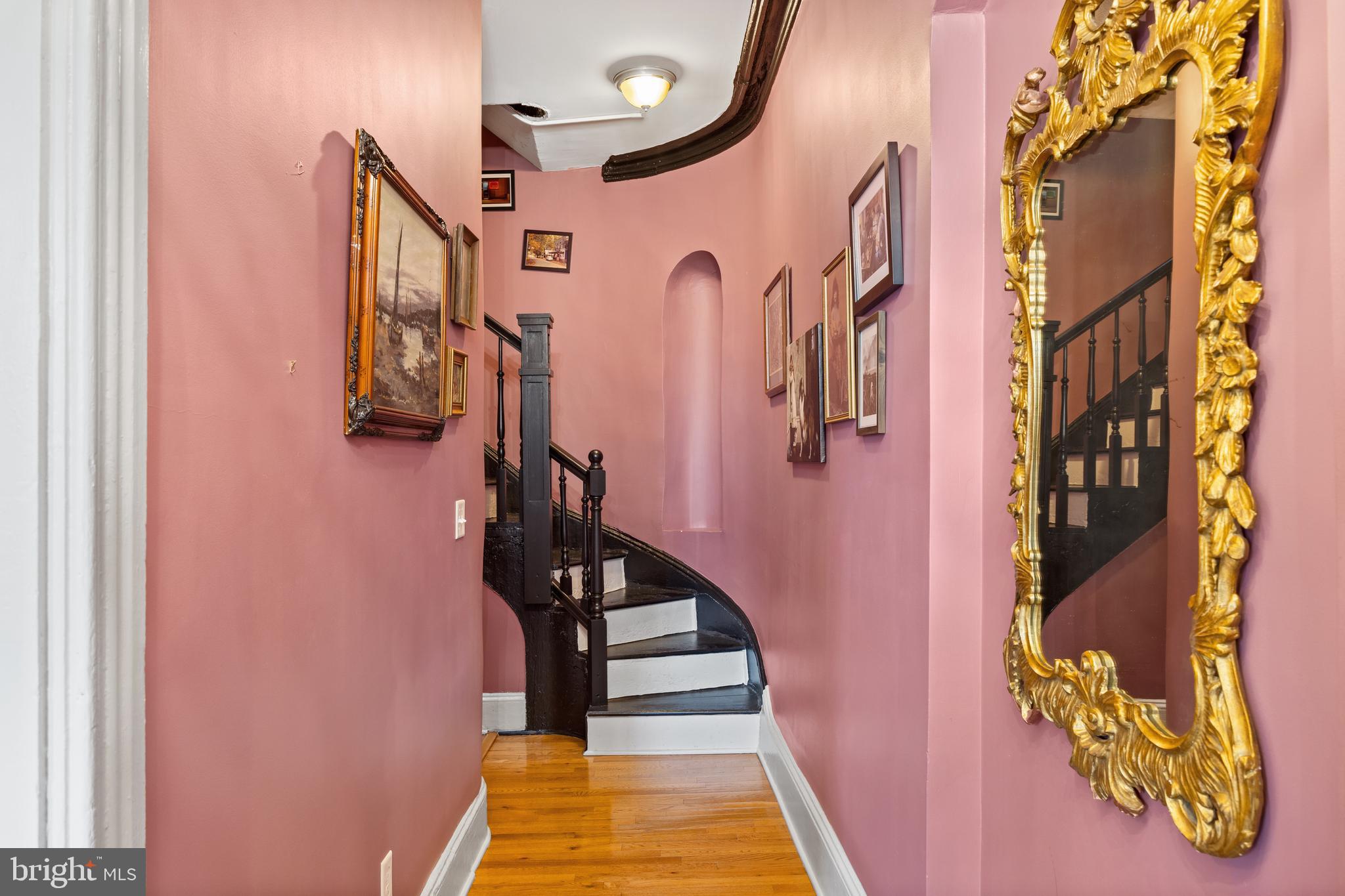 415 E LAFAYETTE AVENUE