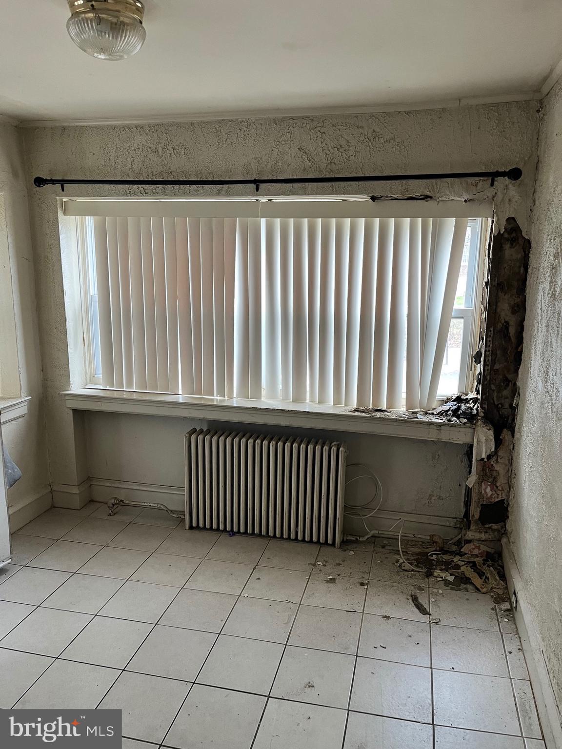 WEST OAK LANE - Residential