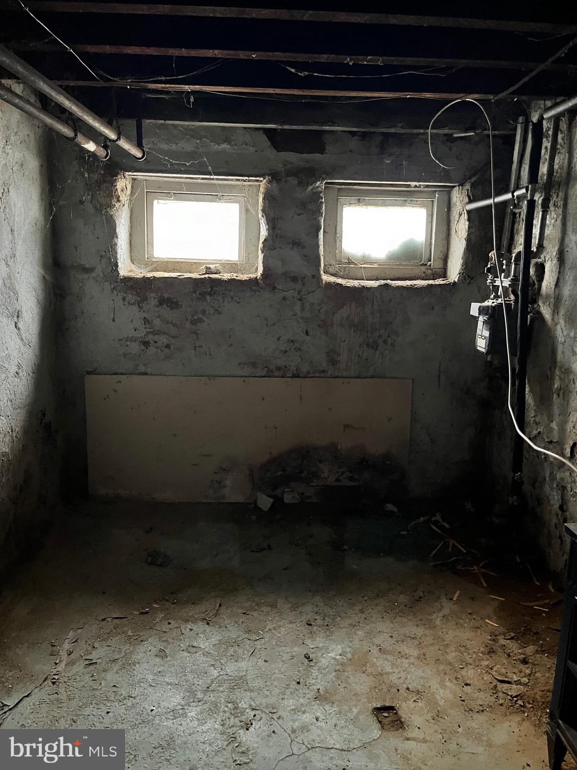 WEST OAK LANE - Residential