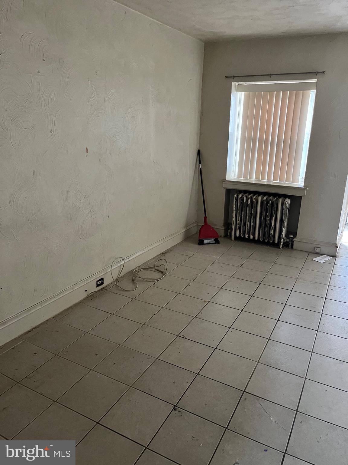 WEST OAK LANE - Residential