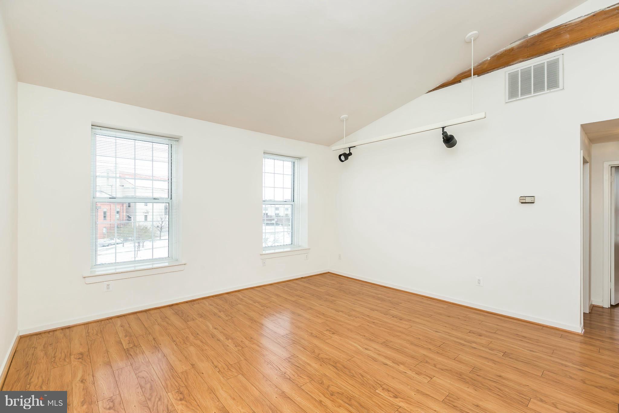 THE SHIPYARD - Residential