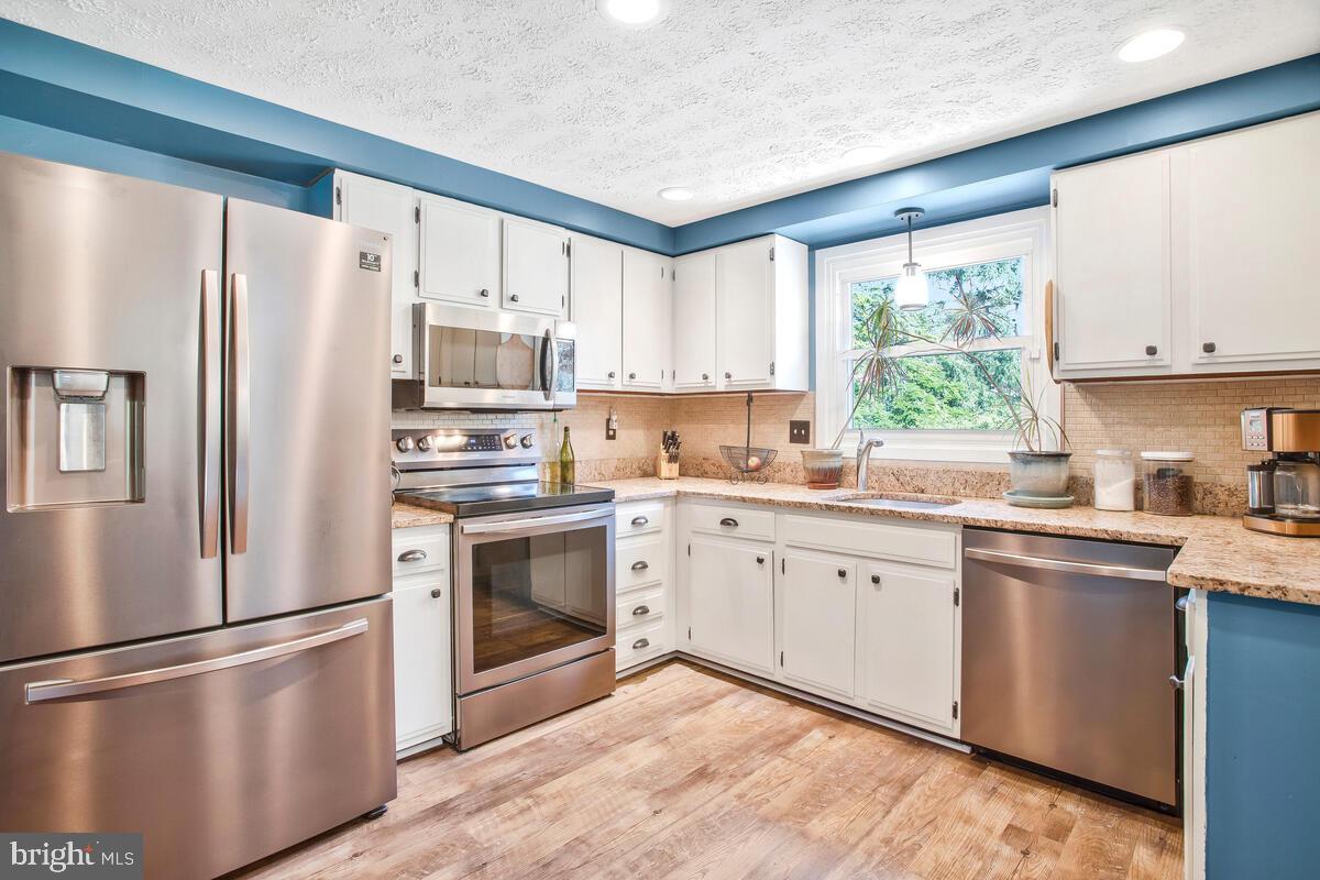 BENTON TERRACE - Residential