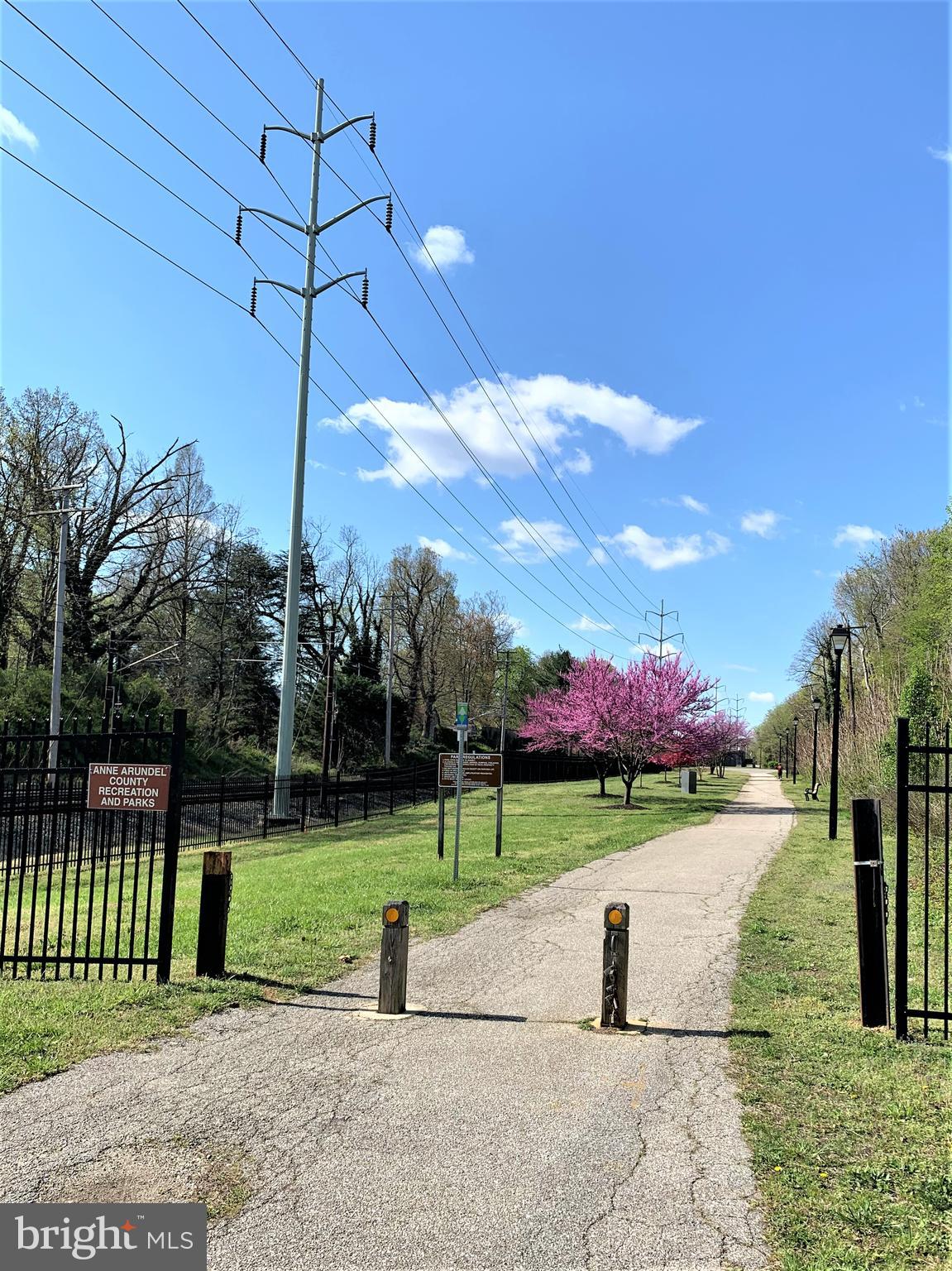 BENTON TERRACE - Residential
