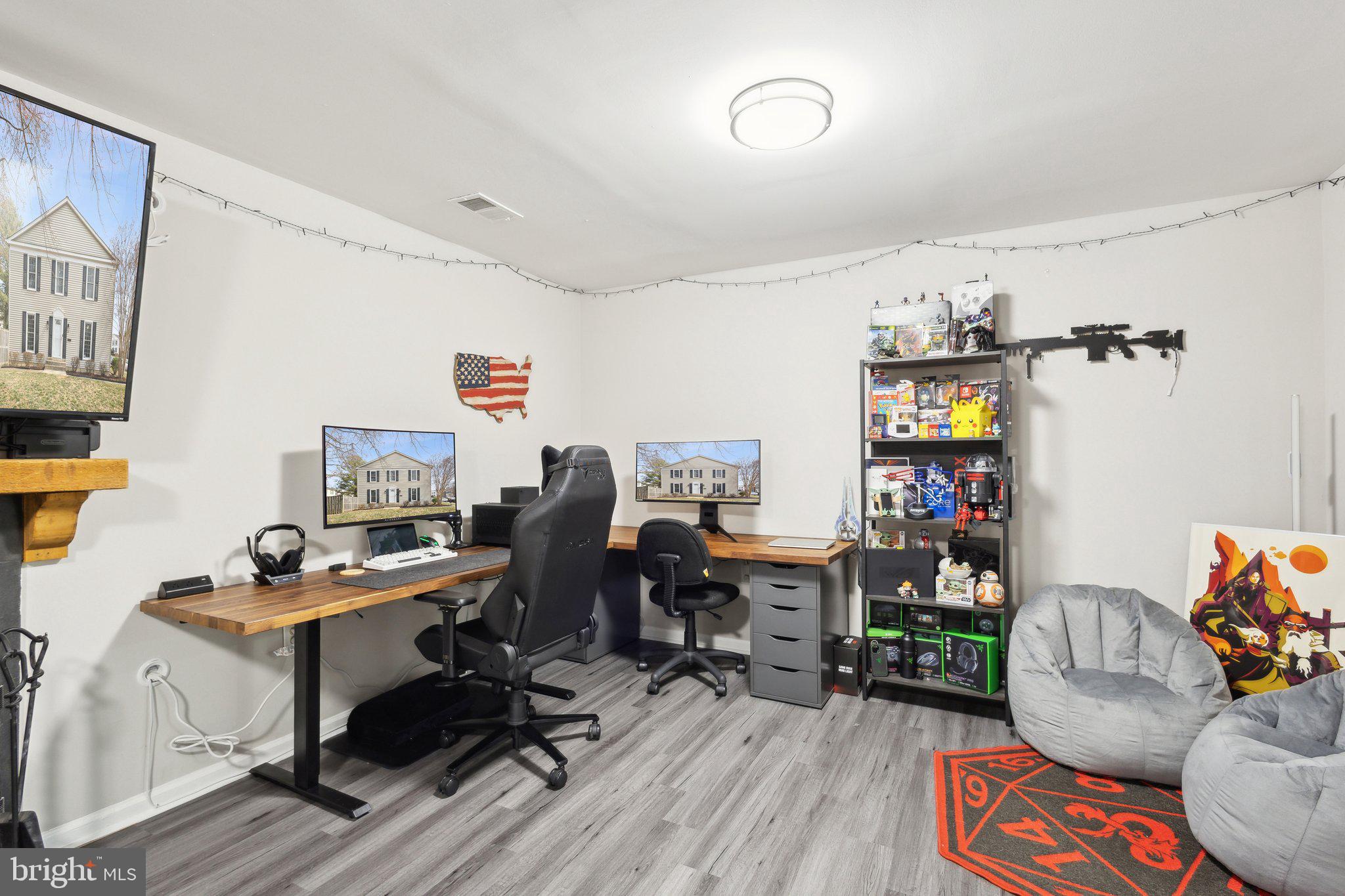 LAKE RIDGE - Residential