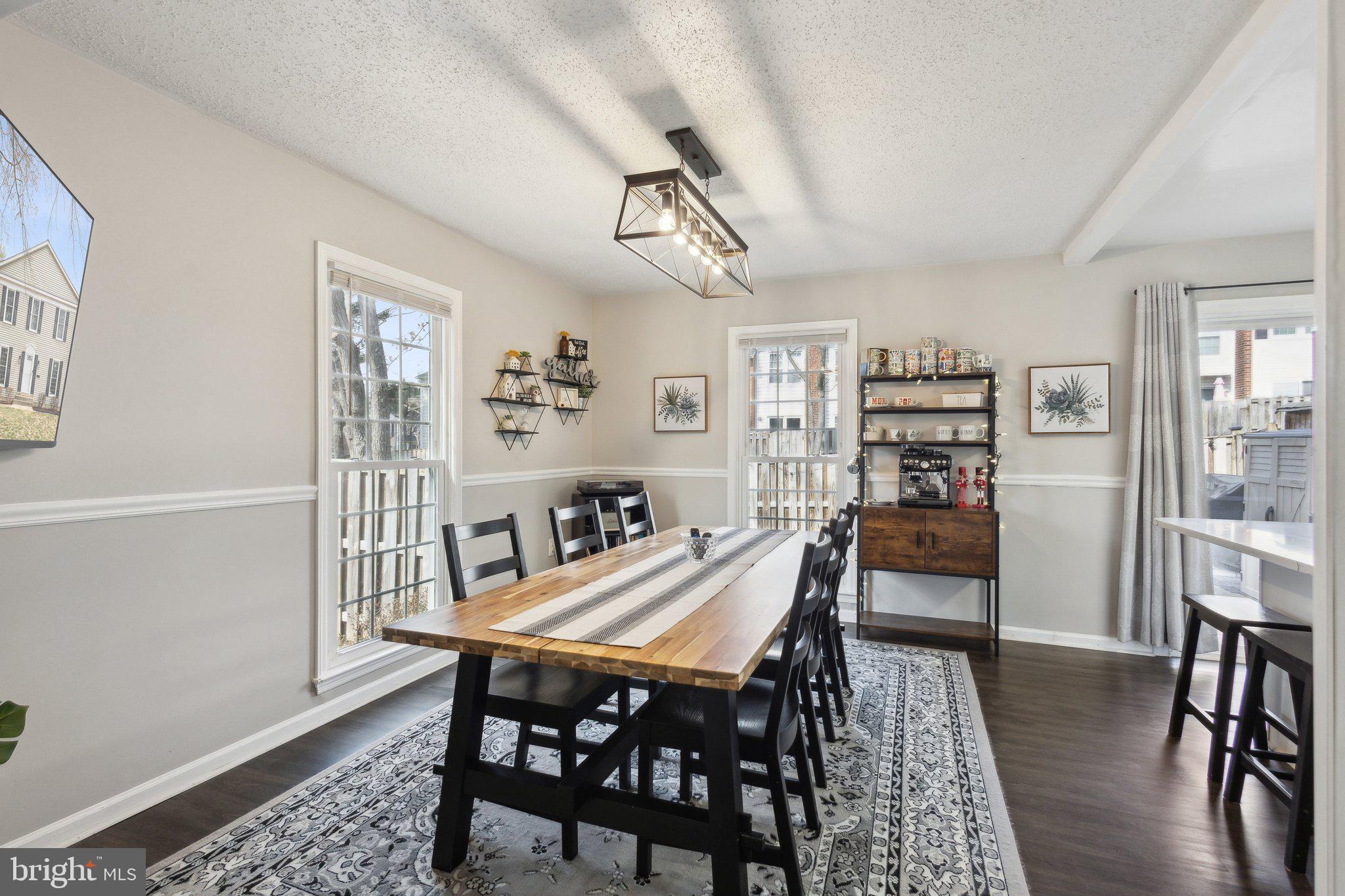 LAKE RIDGE - Residential