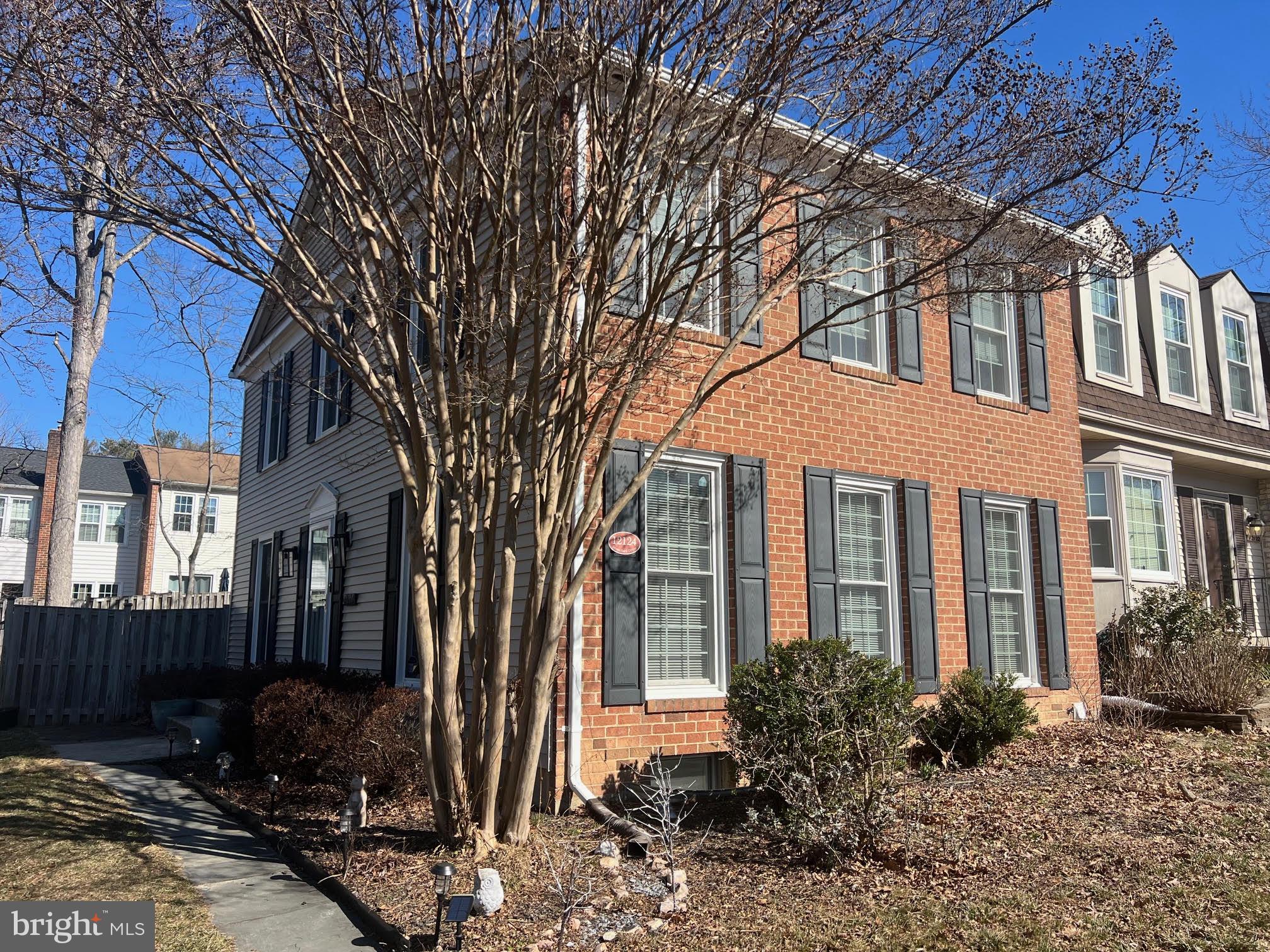 LAKE RIDGE - Residential