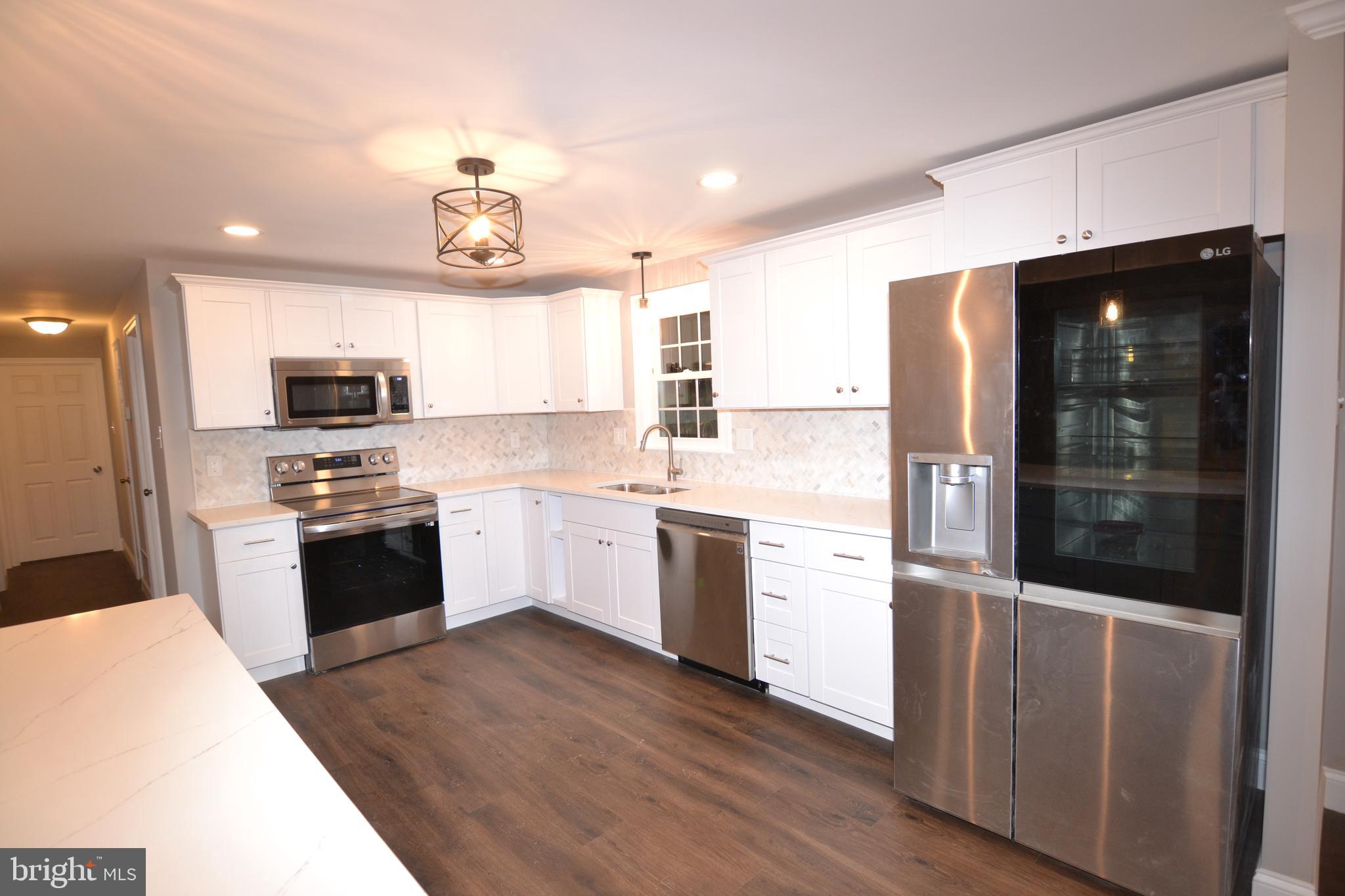 SUMMIT RIDGE - Residential