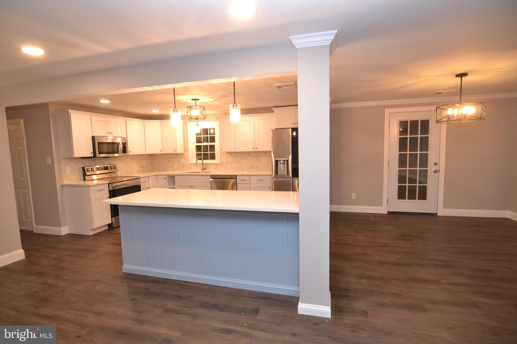 SUMMIT RIDGE - Residential