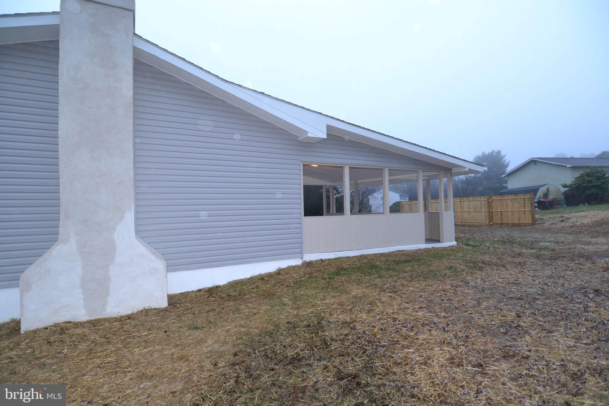SUMMIT RIDGE - Residential