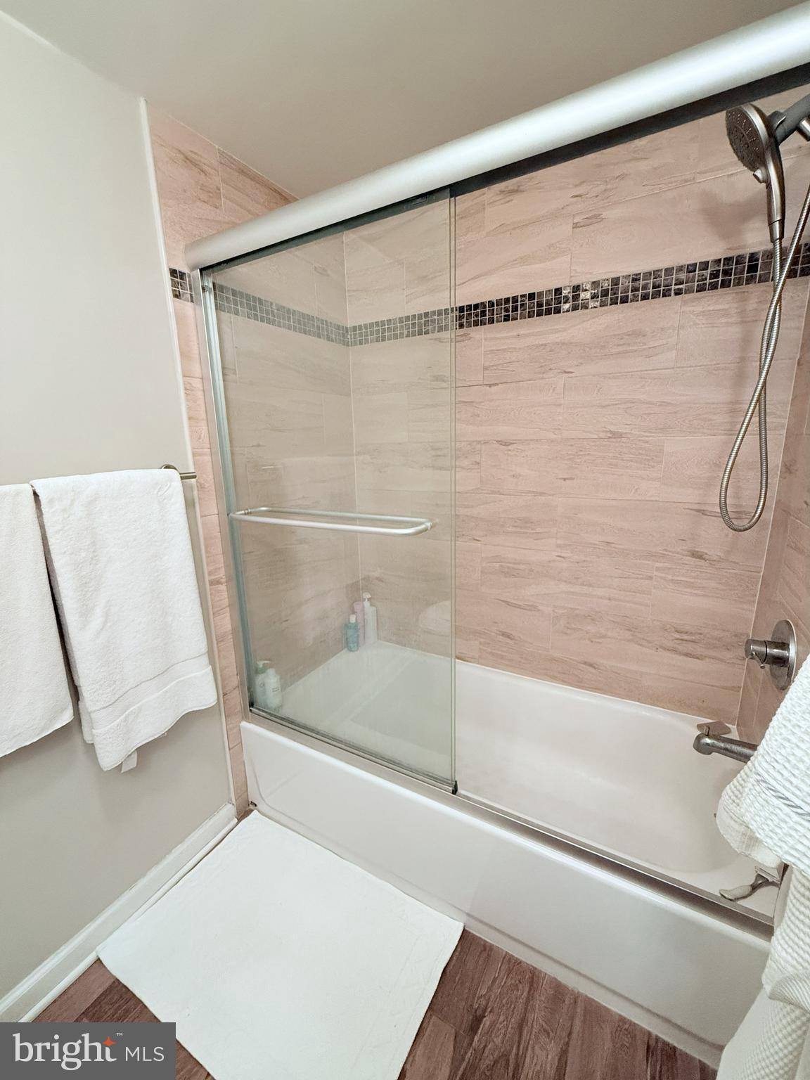 THE FORUM - Residential Lease